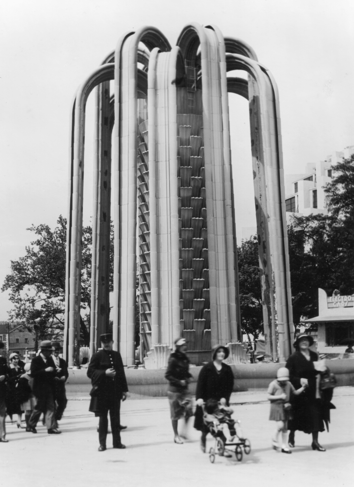 France, Paris, Gyarmati Kiállítás (Exposition Coloniale). "Kaktusz" - szökőkút., 1931, MZSL/Ofner Károly, fountain, cactus, exhibition, André Granet-design, Roger-Henri Expert-design, Fortepan #42103