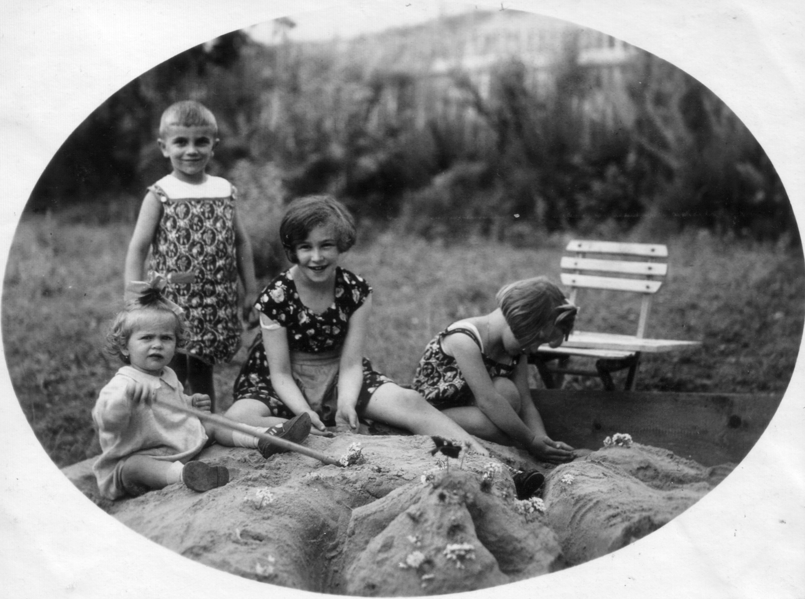 1929, MZSL/Ofner Károly, kids, sandpit, toy, Fortepan #42315