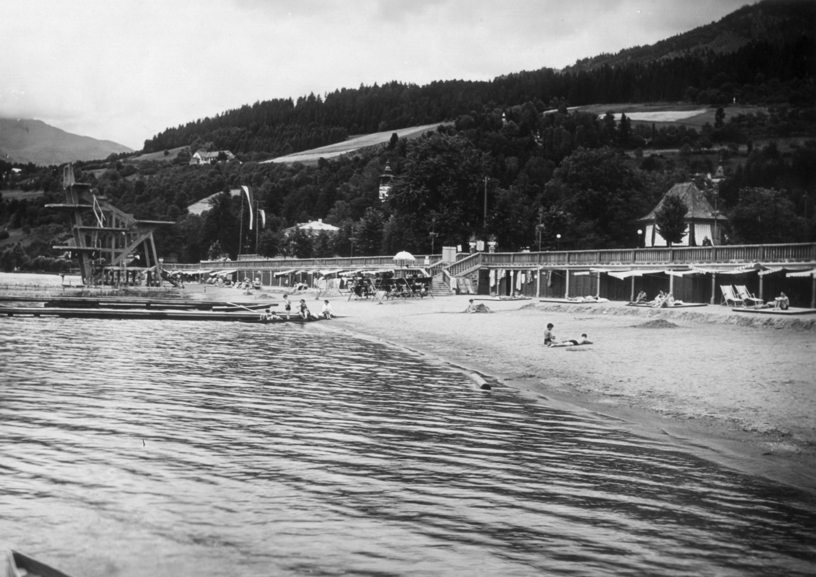 Austria, Millstatt am See, Millstätter See., 1930, MZSL/Ofner Károly, beach, flag, pier, springboard, diving tower, Fortepan #42368