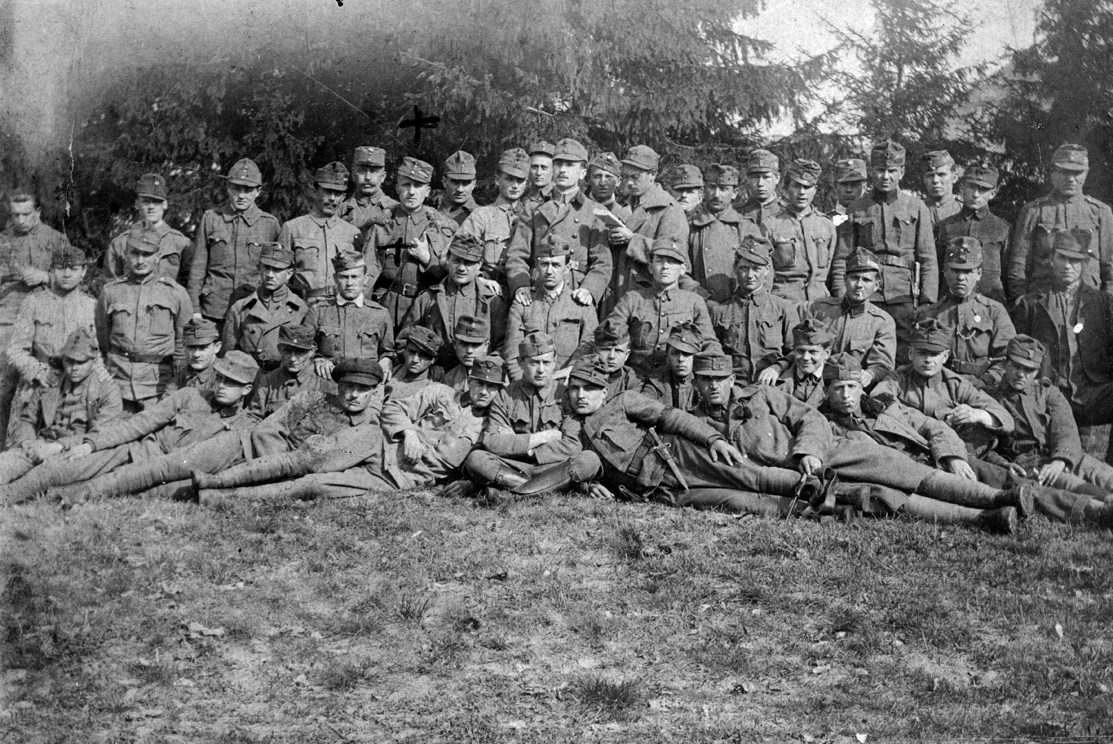 1919, Máté Zsuzsanna, egyenruha, csoportkép, férfiak, mező, katona, sokaság, magyar katona, Fortepan #42450