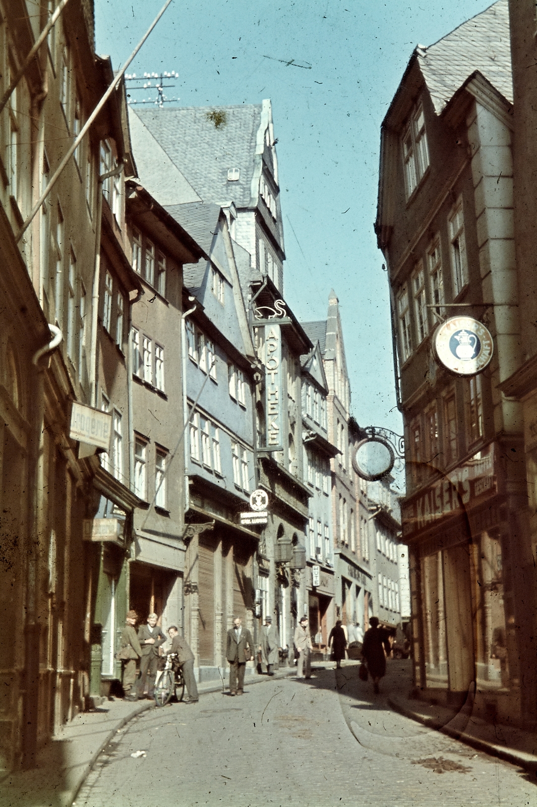 Germany, Wetzlar, Krämerstrasse., 1942, Konok Tamás id, colorful, street view, Fortepan #42540