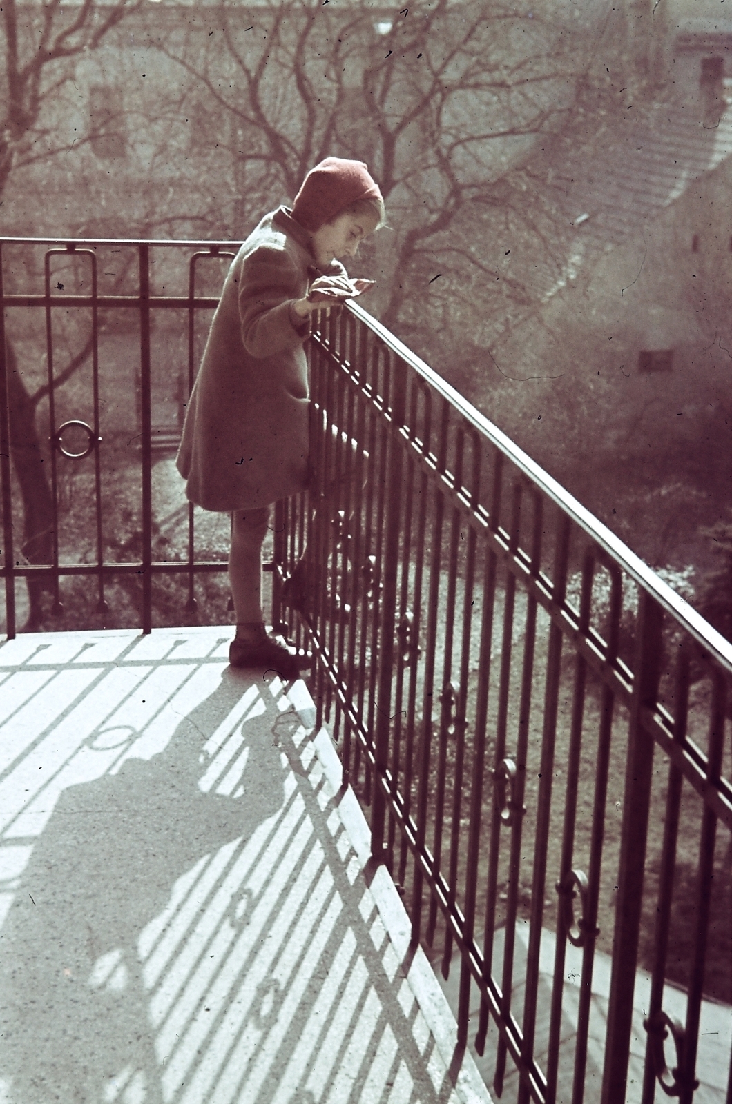 Hungary, Győr, id. Konok Tamás lakásának erkélye (Árpád út 14. II. em.)., 1941, Konok Tamás id, colorful, Fortepan #42743