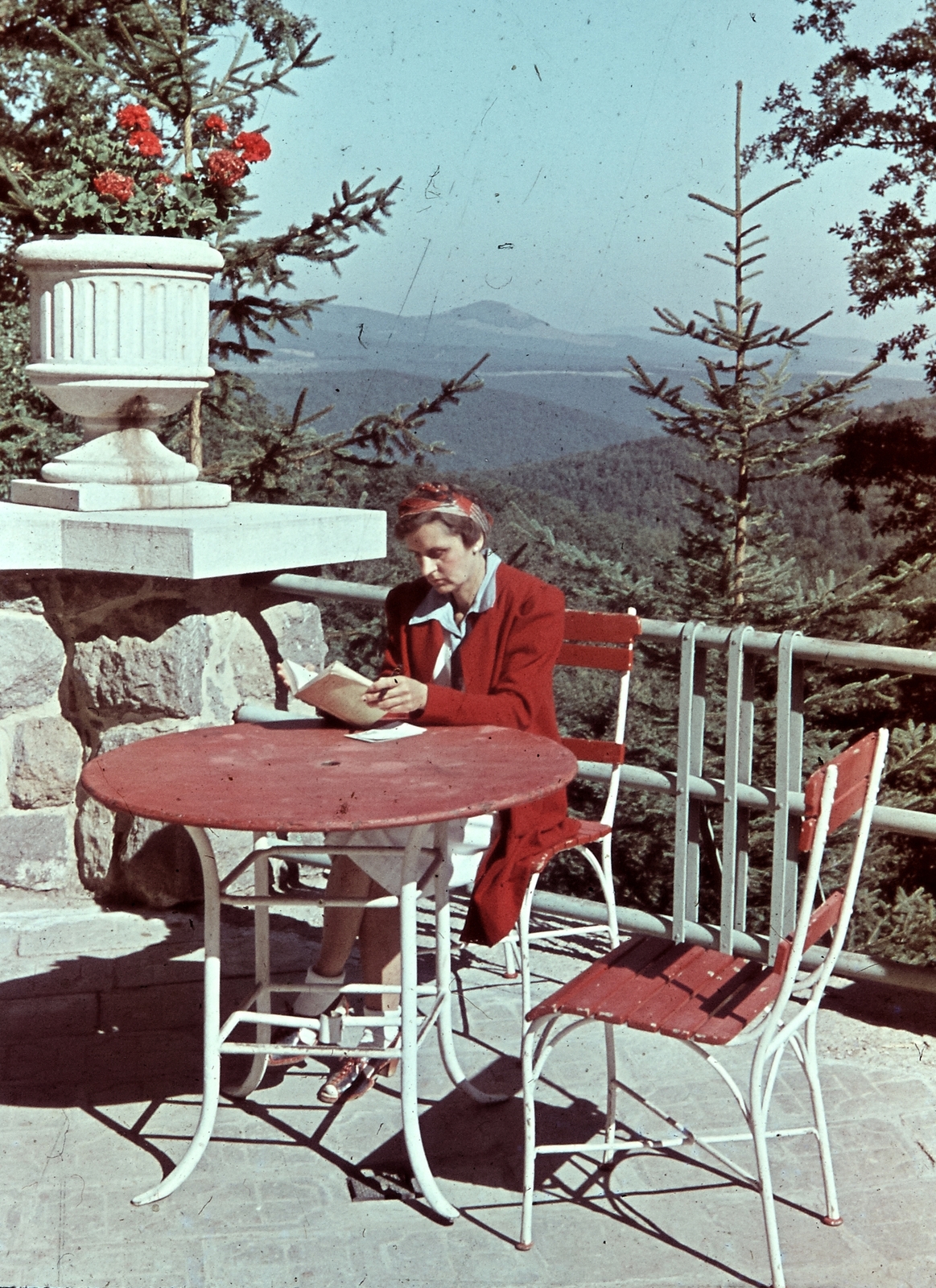 Hungary, Mátraháza, Honvéd tiszti üdülő., 1943, Konok Tamás id, colorful, Fortepan #42785