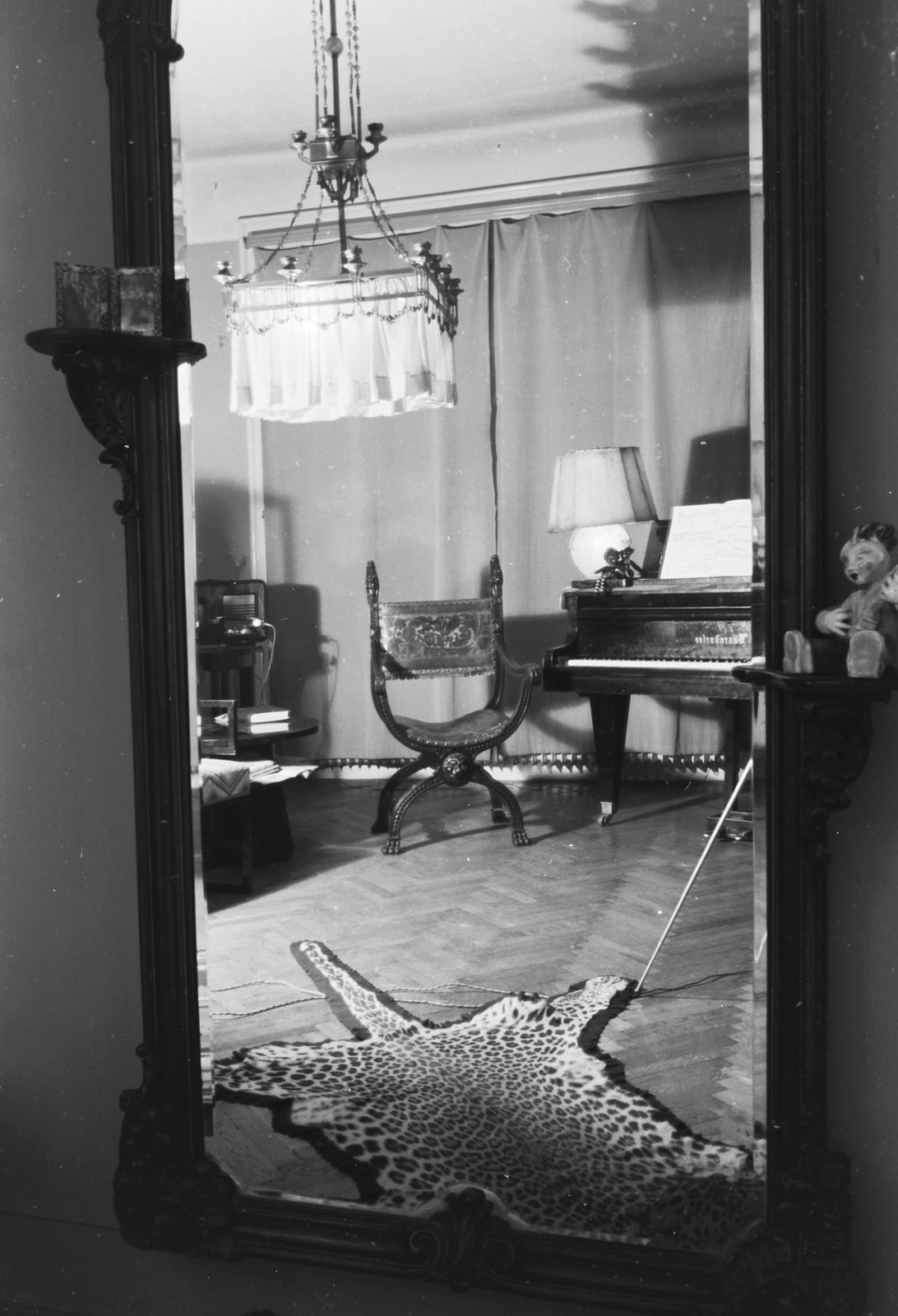 1939, Konok Tamás id, mirror, interior, reflection, Fortepan #42896