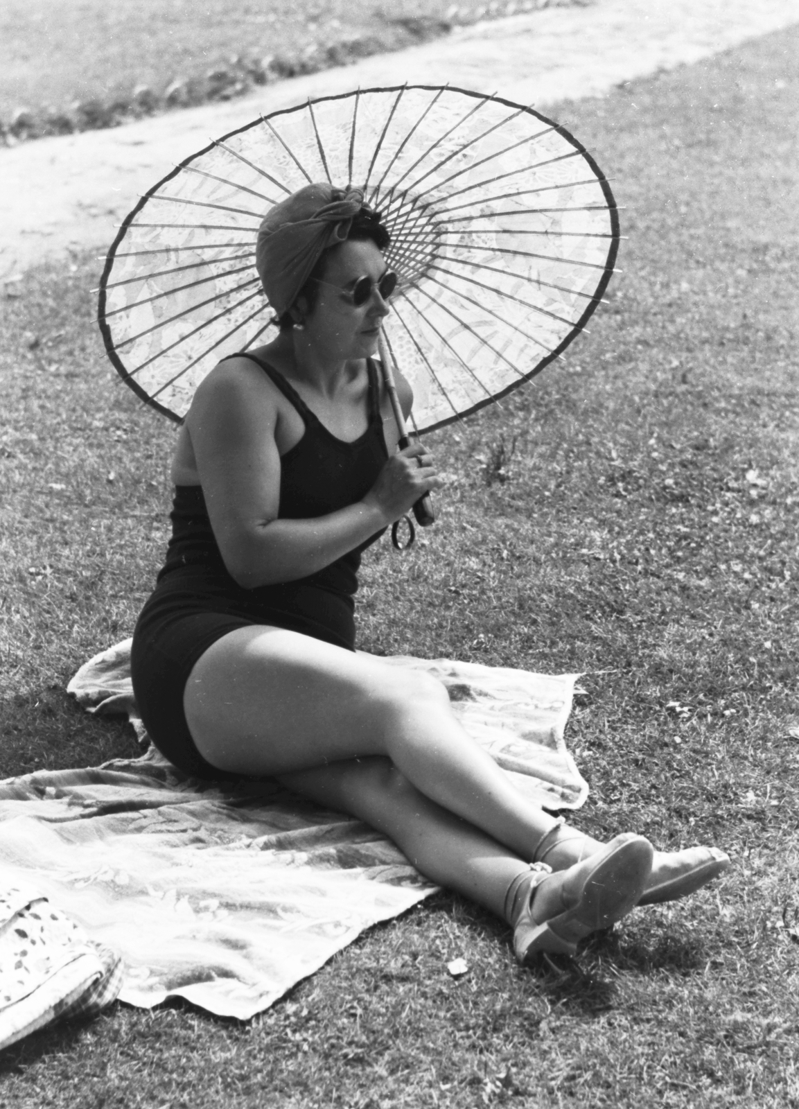 1943, Konok Tamás id, sunshades, shades, Fortepan #42985