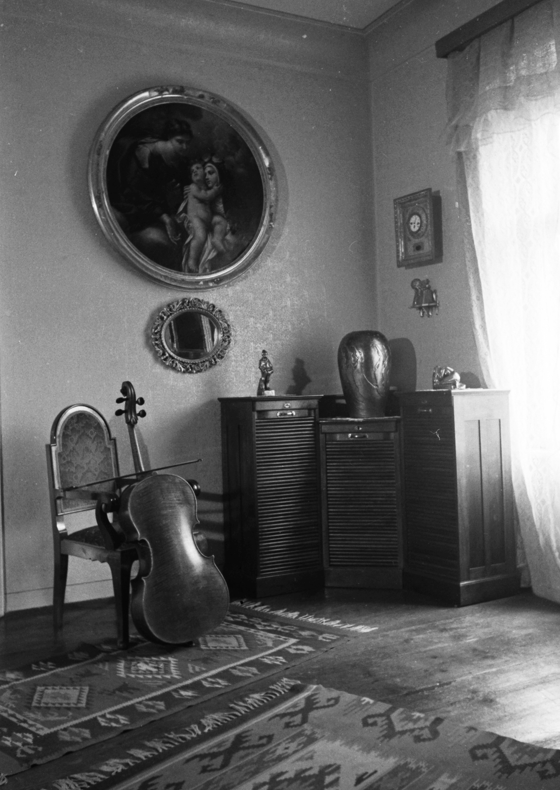 1940, Konok Tamás id, painting, interior, cello, Fortepan #43012