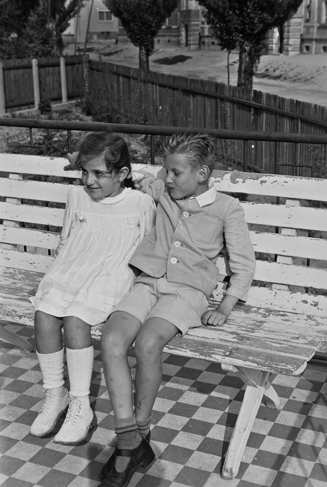 Hungary, Győr, Eőrsy Péter utca 23 sz. ház udvara., 1964, Konok Tamás id, Fortepan #43300