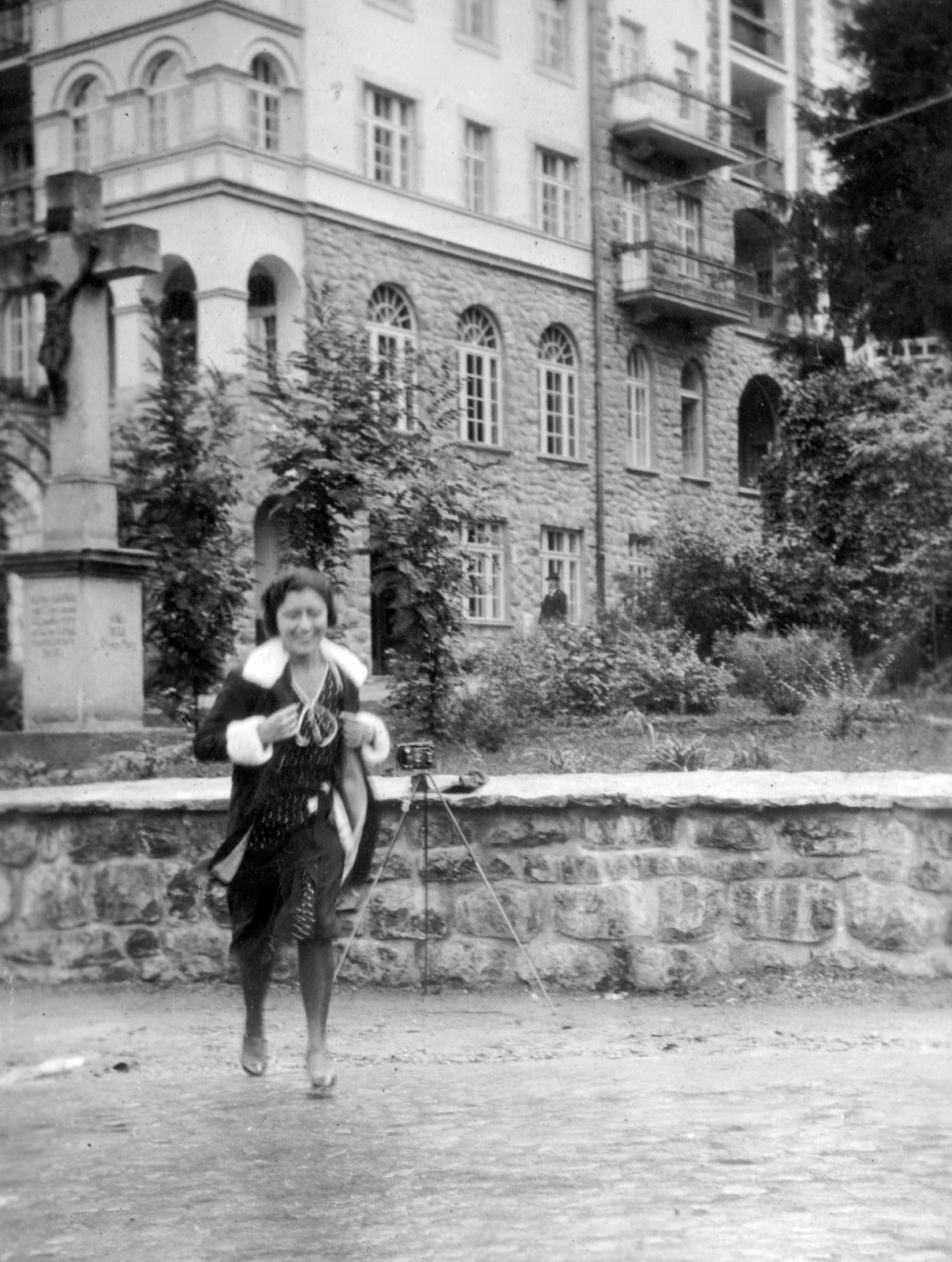 Hungary, Lillafüred, Miskolc, Palotaszálló., 1934, Vojnich Pál, hotel, Renaissance Revival, camera, woman, photography, cross, running, crucifix, Kálmán Lux-design, Fortepan #43836