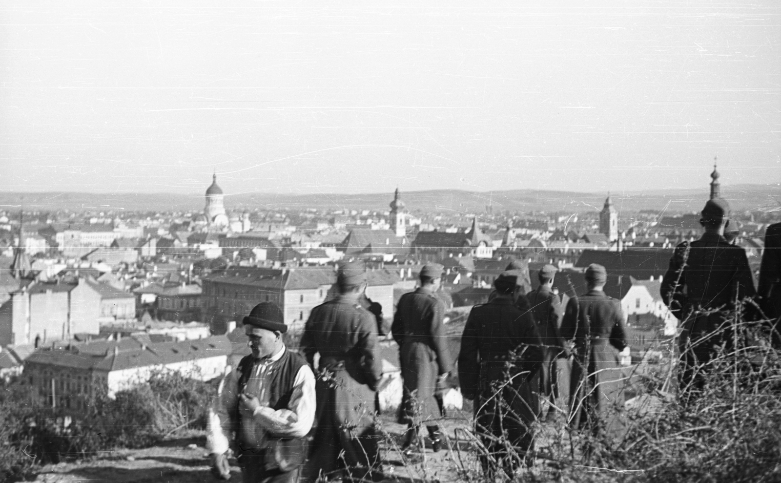 Romania,Transylvania, Cluj-Napoca, látkép a Várhegyről., 1940, Ludovika, picture, soldier, Fortepan #43894