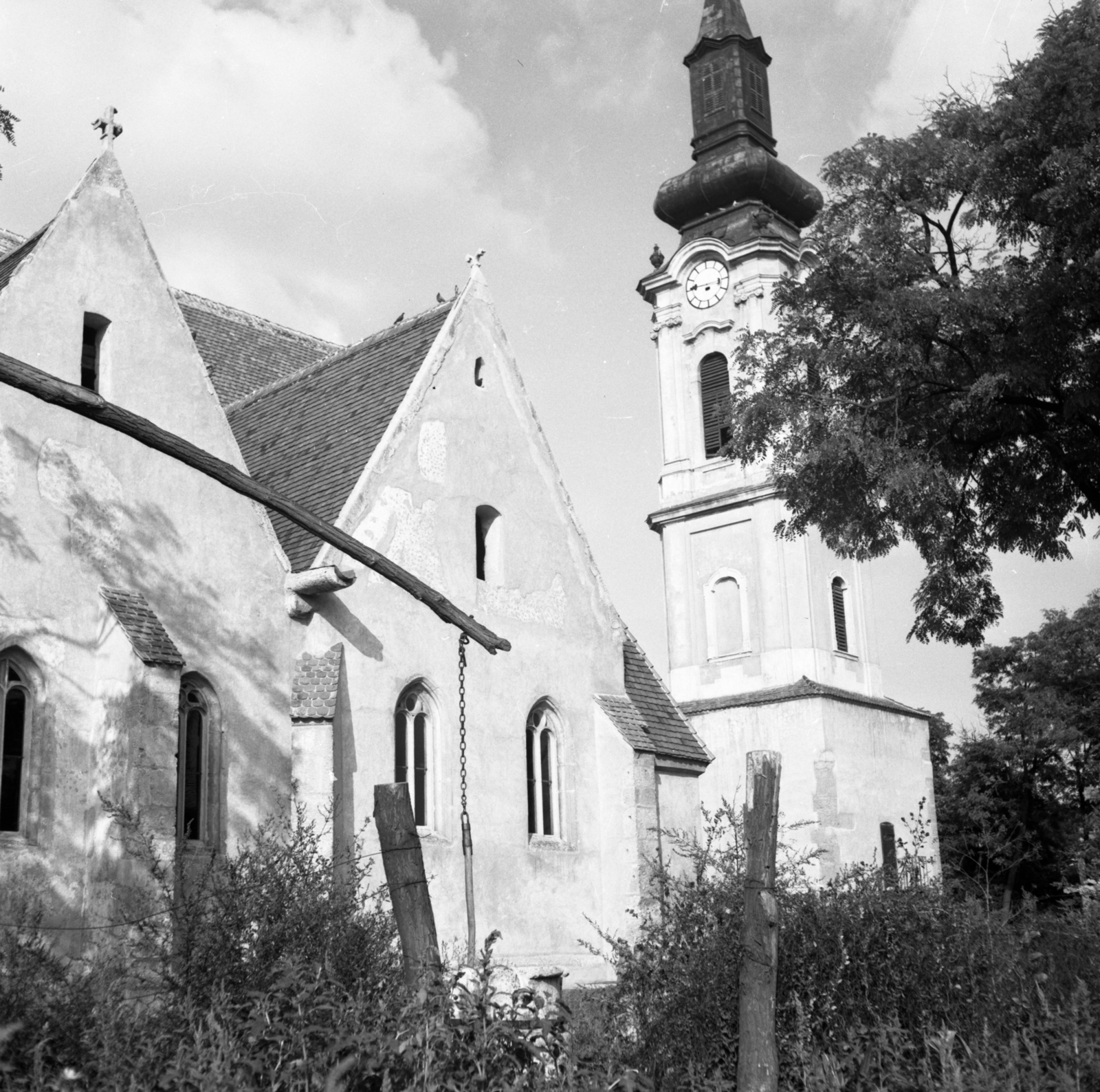 Hungary, Ráckeve, Nagyboldogasszony Szerb Ortodox templom., 1963, Gyöngyi, church clock, Fortepan #44250