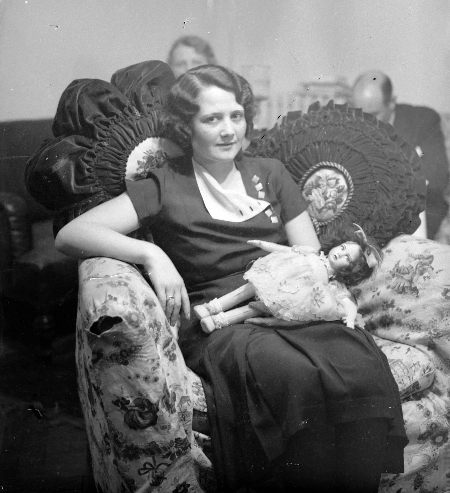 1930, Fortepan, portré, játék baba, nő, Fortepan #4464