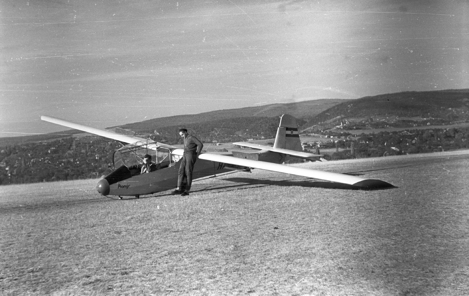 Hungary, Hármashatárhegy Airport, Budapest II., Letov LF-109 Pionyr vitorlázó repülőgép., 1962, Mészáros Zoltán, Czechoslovak brand, airport, sailplane, Budapest, Fortepan #45267