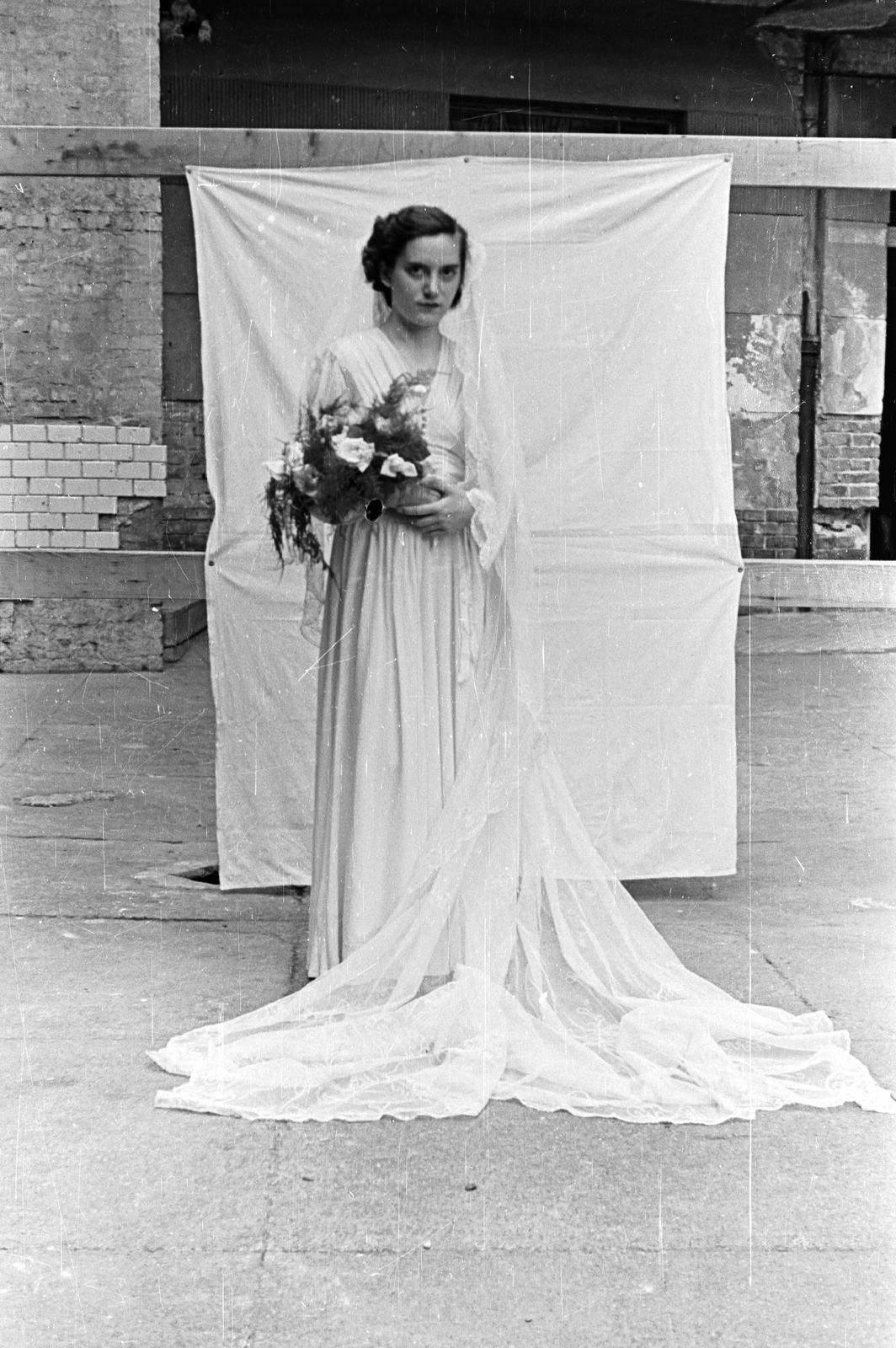 1954, Krasznai Gyula, portrait, wedding ceremony, bride, bouquet, veil, Fortepan #45826
