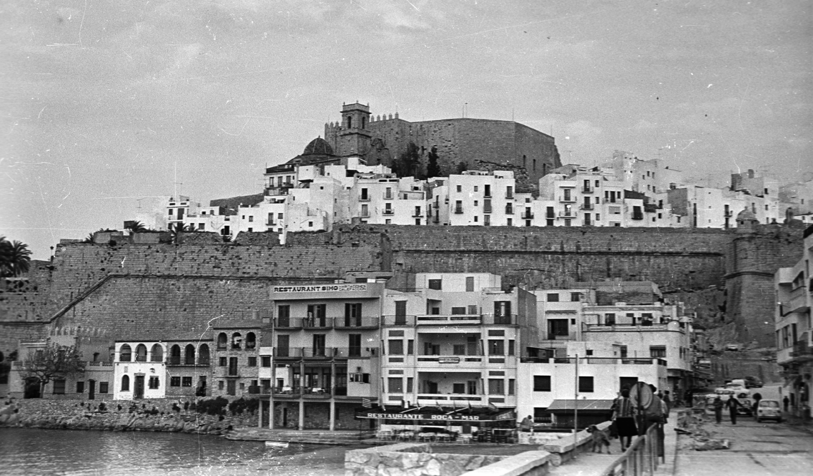 Spain, Peniscola, kikötő, háttérben a vár., 1965, Krasznai Gyula, castle, Fortepan #45928
