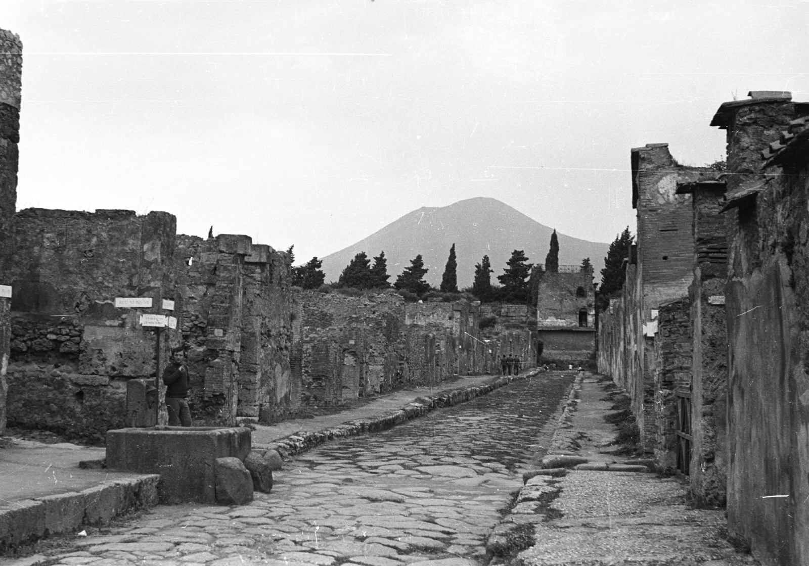 Italy, Pompei, Via di Mercurio, szemben a XI. torony., 1971, Krasznai Gyula, monument, ancient culture, volcano, Fortepan #45960