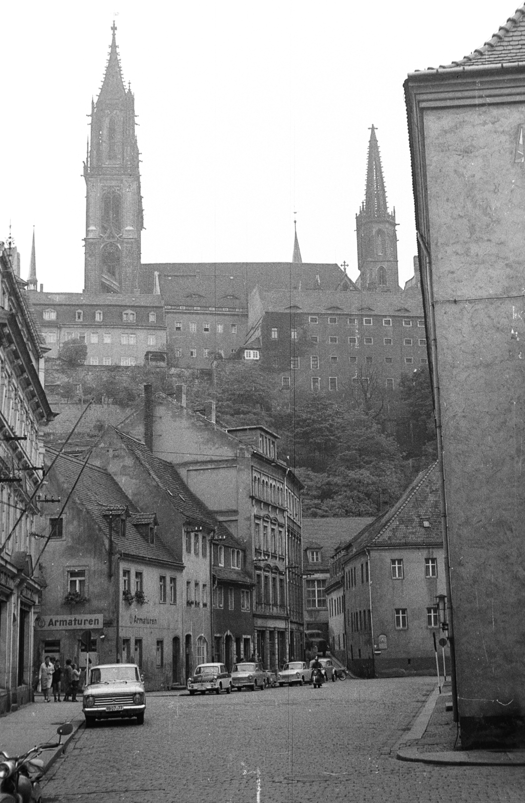 Germany, Meissen, Theaterplatz, szemben a Dóm., 1966, Krasznai Gyula, church, street view, GDR, scooter, automobile, IWL-brand, Fortepan #45969