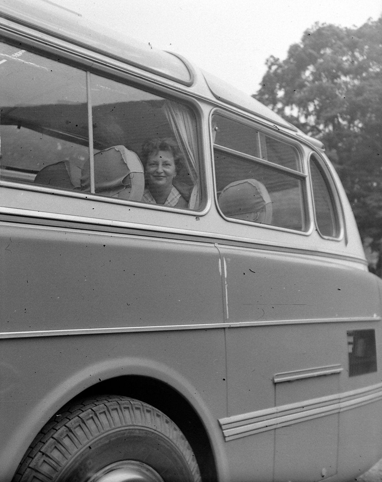 1961, Fortepan, bus, Hungarian brand, Ikarus-brand, lady, girls'n'cars, Fortepan #4624