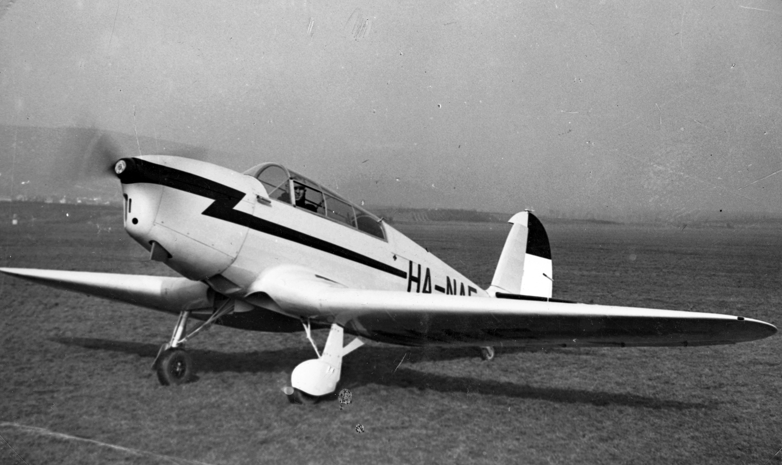 Hungary, Budaörs Airport, Budapest XI., M 24 túrarepülőgép., 1940, Vojnich Pál, transport, Hungarian brand, airplane, airport, Szegedy-brand, Budapest, registration mark, Fortepan #46245