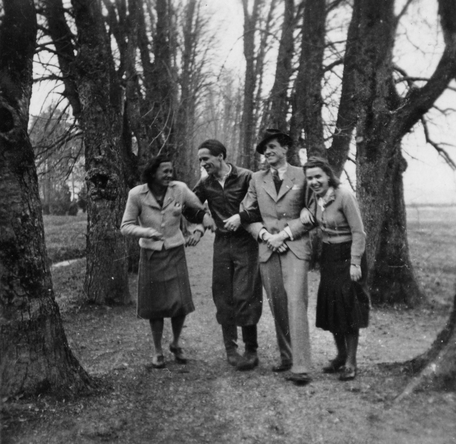 1940, Vojnich Pál, walk, tableau, fun, Fortepan #46302