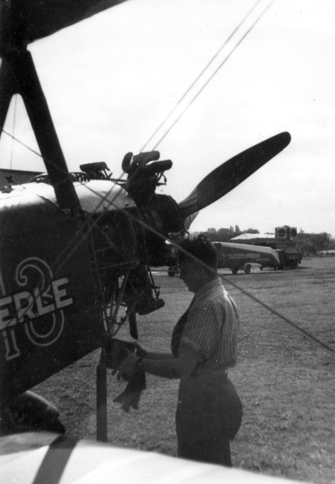 Hungary, Budaörs Airport, Budapest XI., repülőtér, Bánhidi Antal "Gerle 13" típusú repülőgépe., 1940, Vojnich Pál, Hungarian brand, airplane, airport, Antal Bánhidi design, Budapest, registration mark, Fortepan #46332