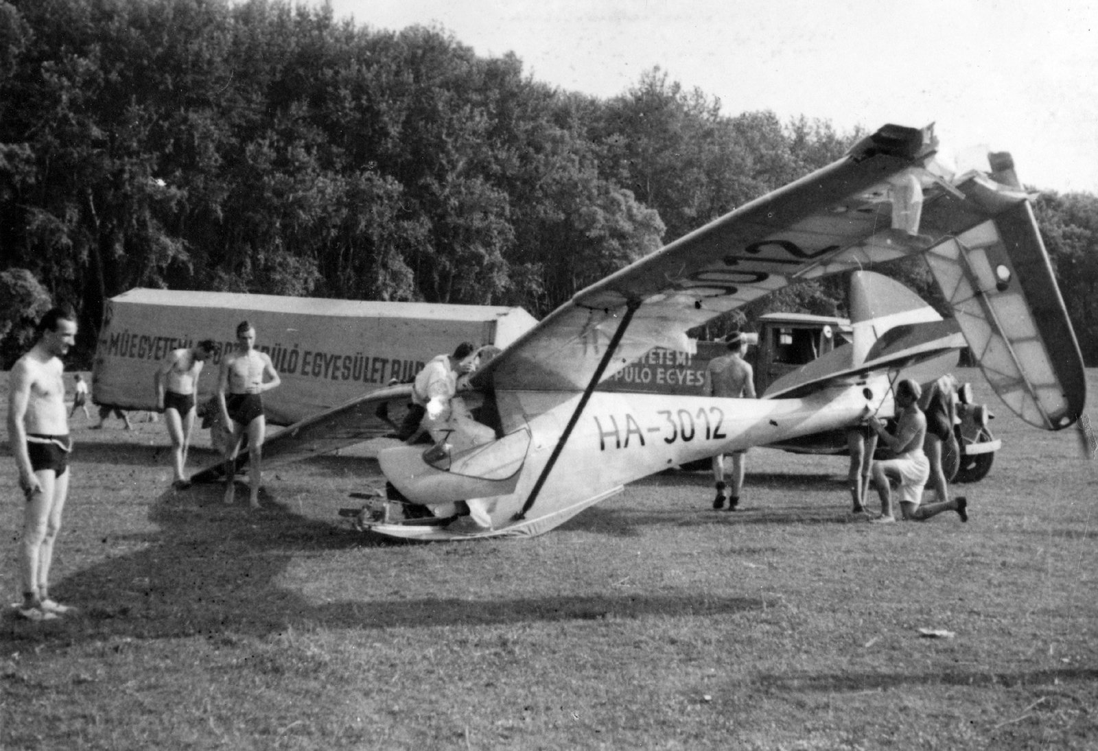 Rubik R-08c Pilis vitorlázó repülőgép., 1939, Vojnich Pál, Hungarian brand, wreck, sailplane, Fortepan #46358