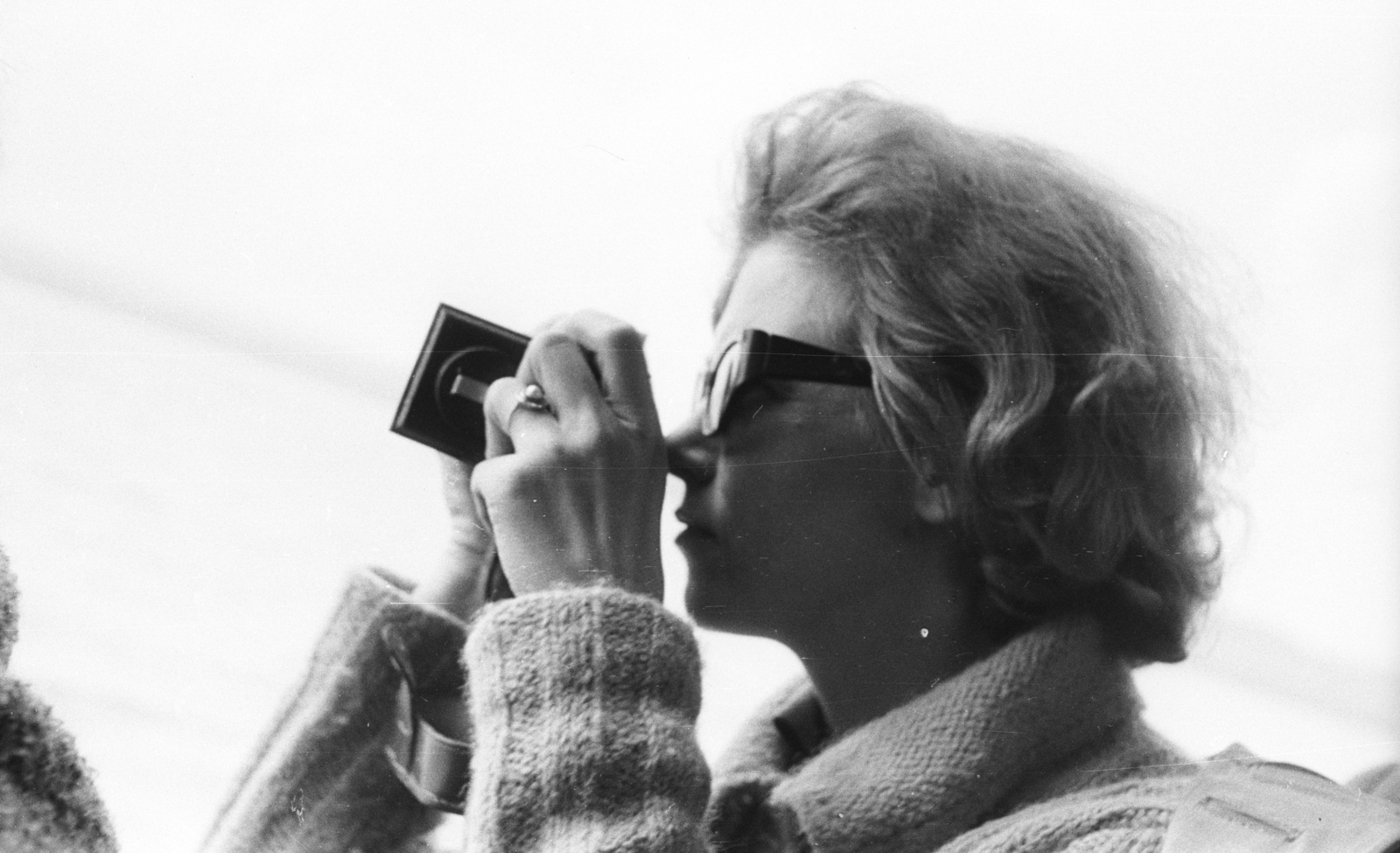 Hungary,Lake Balaton, 1966, Mészáros Zoltán, portrait, shades, photography, Fortepan #46558