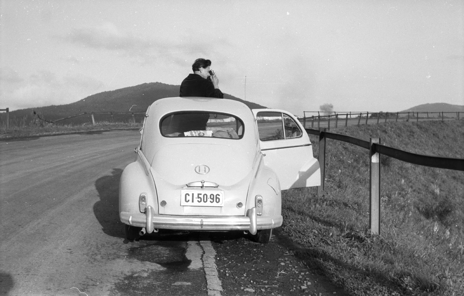 Slovakia, Zólyom környéke., 1966, Mészáros Zoltán, Czechoslovakia, automobile, number plate, country code sign, Fortepan #46601