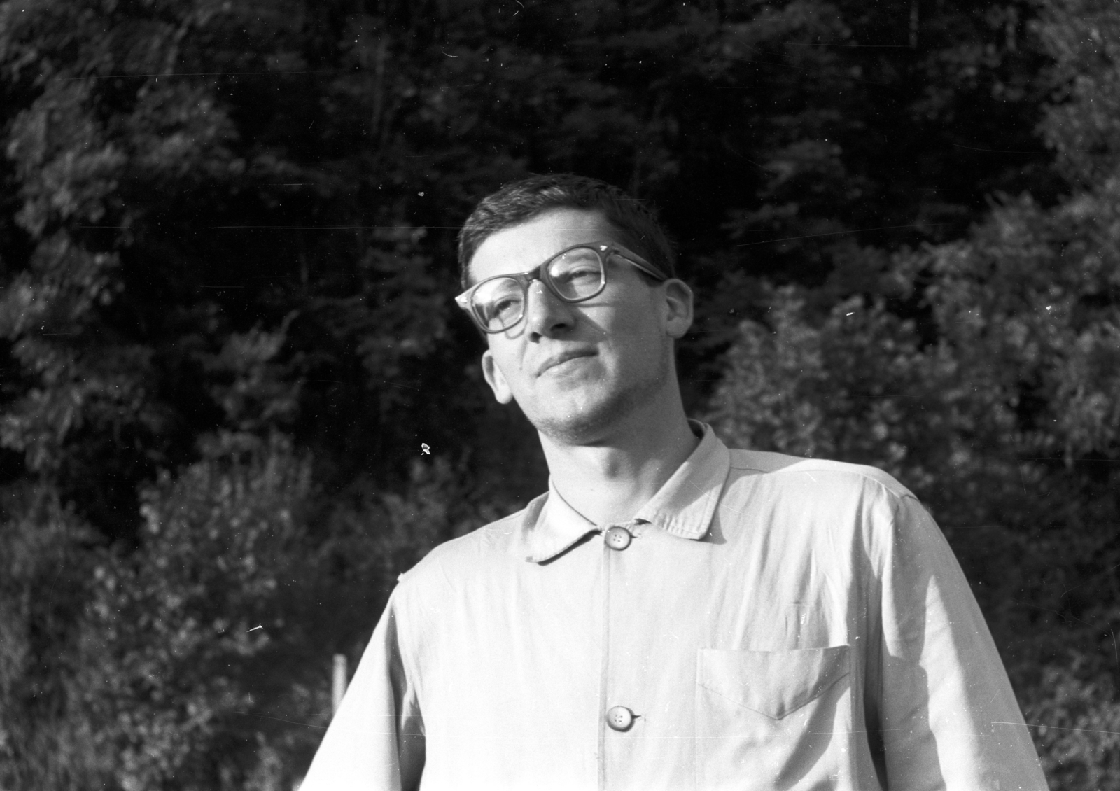 Slovakia, Vojnits András a Magyar Természettudományi Múzeum munkatársa, zoológus, lepkész. A felvétel Zólyom környékén készült., 1966, Mészáros Zoltán, Czechoslovakia, glasses, Fortepan #46603
