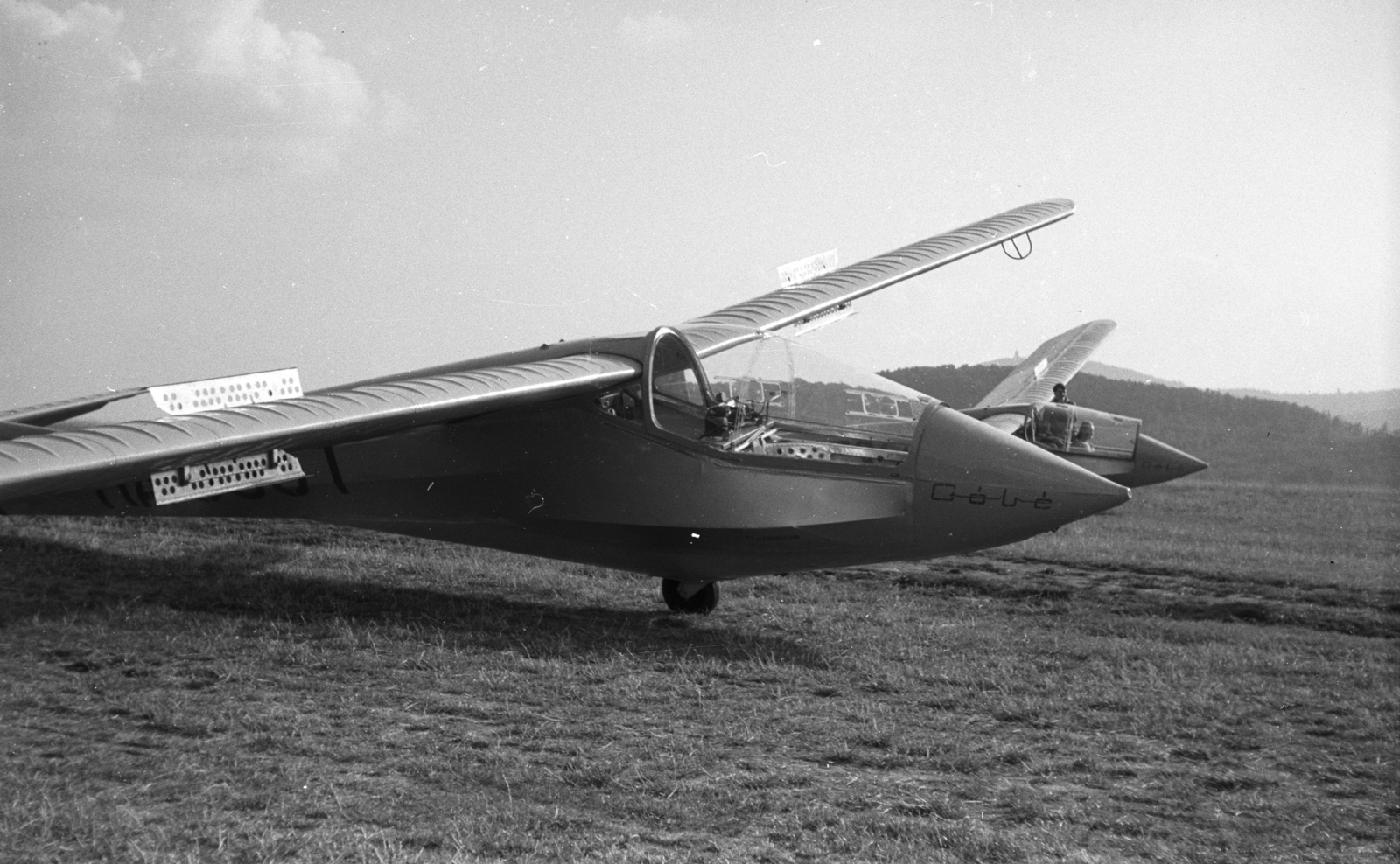 Hungary, Hármashatárhegy Airport, Budapest II., Rubik R-26S Góbé típusú vitorlázó repülőgépek., 1966, Mészáros Zoltán, Budapest, Fortepan #46617