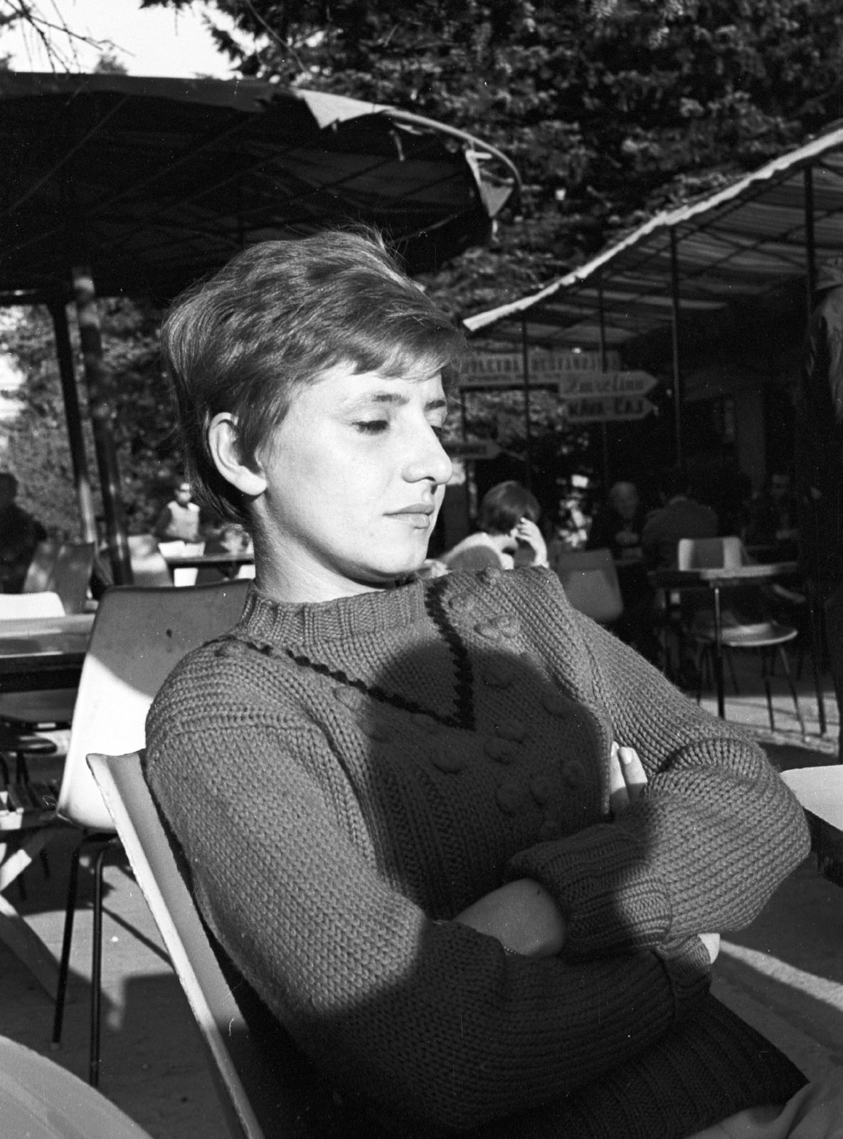 Slovakia,High Tatras, Strbské pleso, 1968, Mészáros Zoltán, portrait, Czechoslovakia, sunbathe, lady, Tatra Mountains, Fortepan #46667