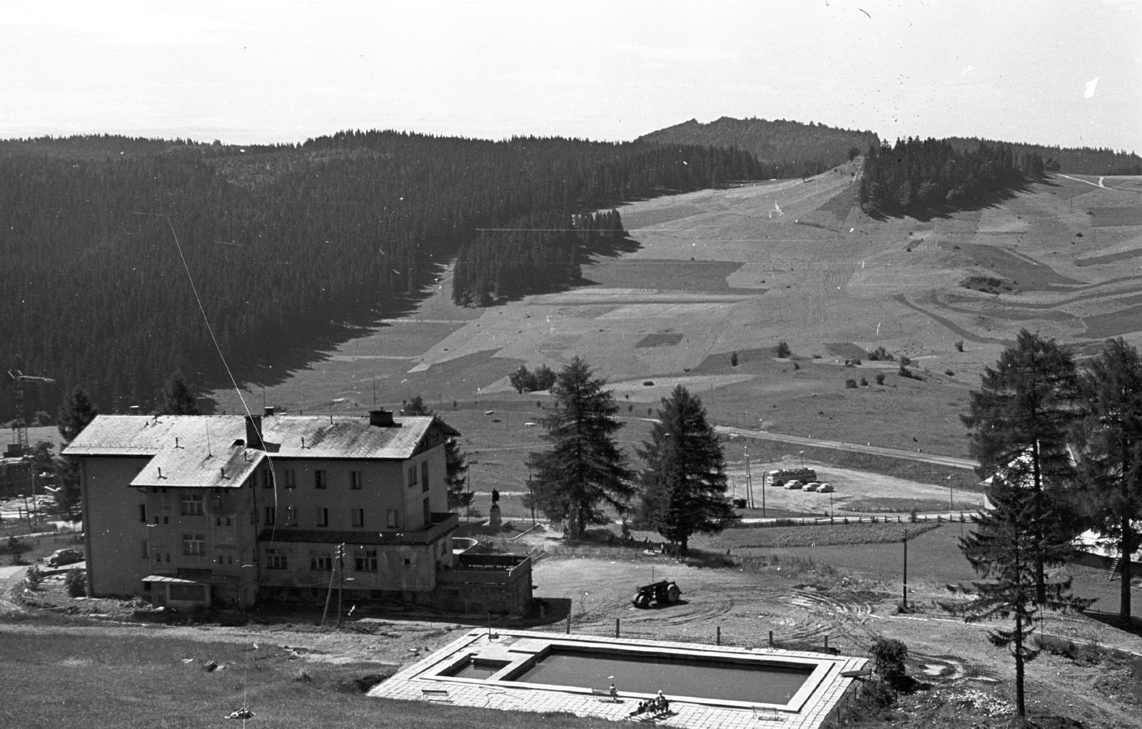 Szlovákia, Dóval, Hotel Sport., 1969, Mészáros Zoltán, Csehszlovákia, uszoda, szálloda, Fortepan #46704