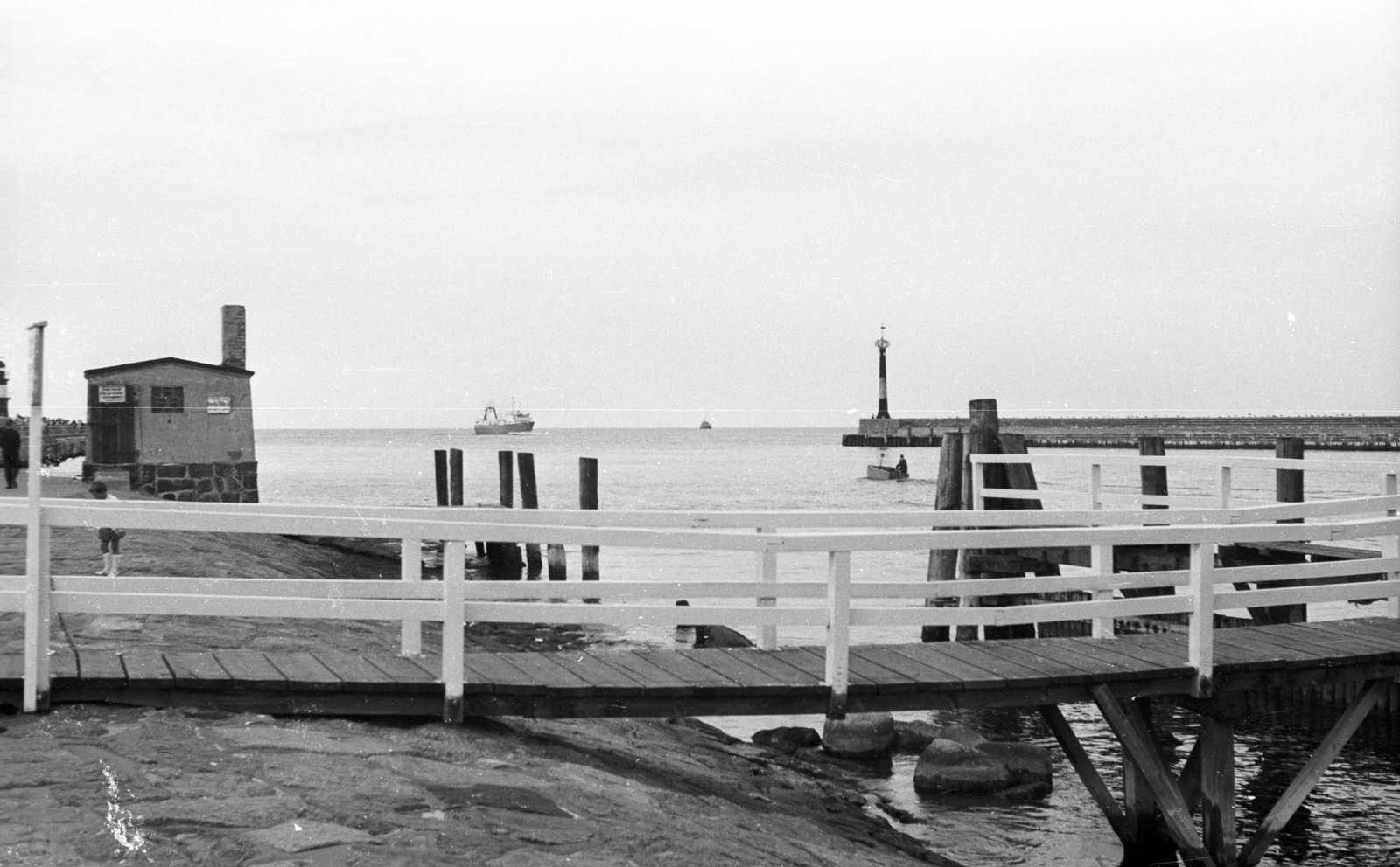 Németország, Warnemünde, Rostock, az Alter Strom kikötő., 1970, Mészáros Zoltán, hajó, csónak, tenger, NDK, Fortepan #46715