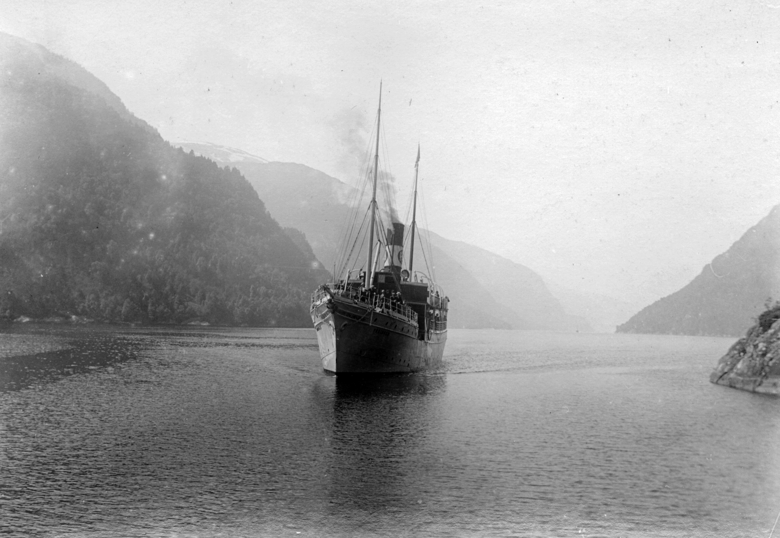 Norvégia, Hardanger-fjord, D/S Voringen gőzhajó., 1914, Vargha Zsuzsa, hajó, víztükör, gőzhajó, Vøringen-hajó, Fortepan #47260