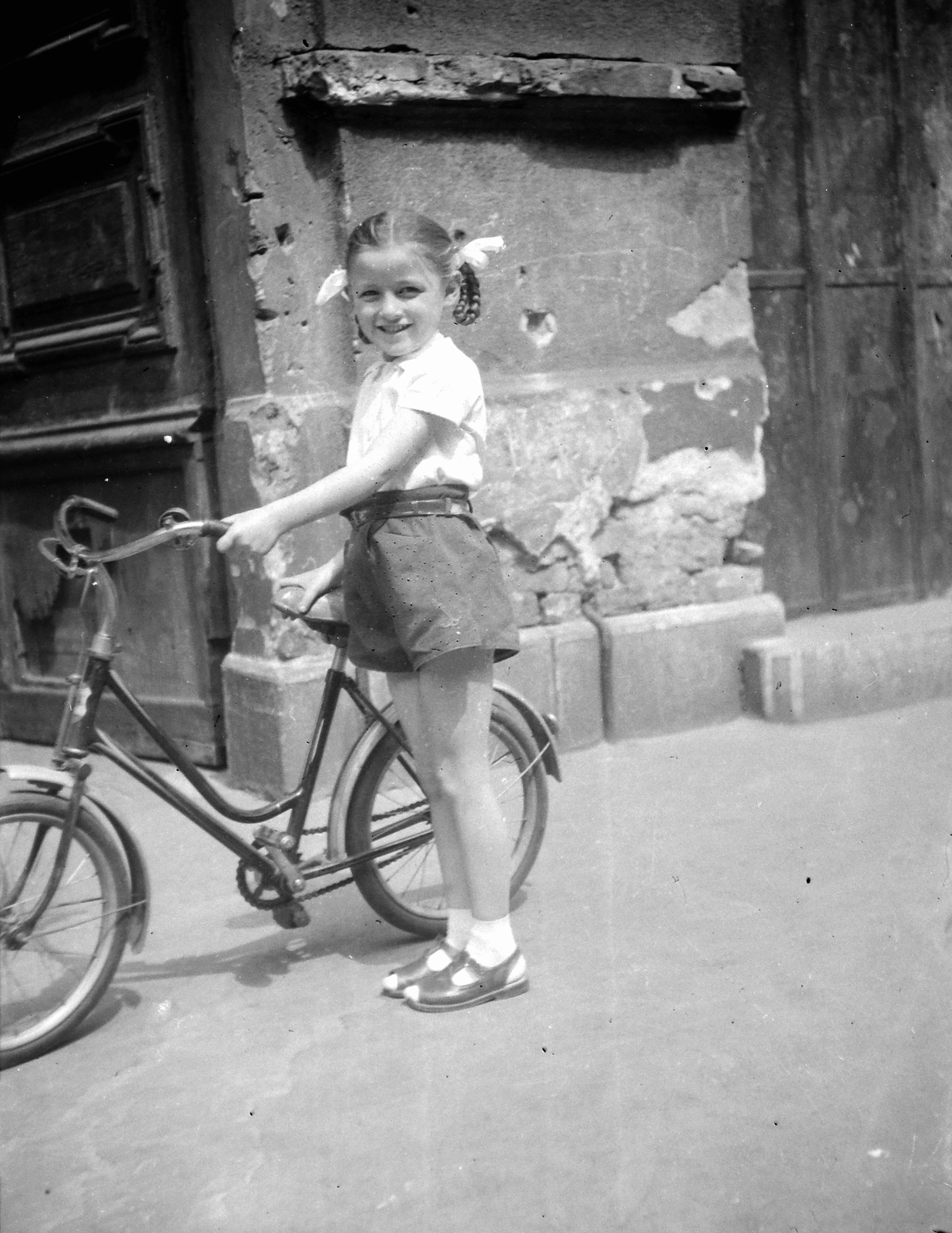 1961, Fortepan, portrait, bicycle, girl, Fortepan #4784