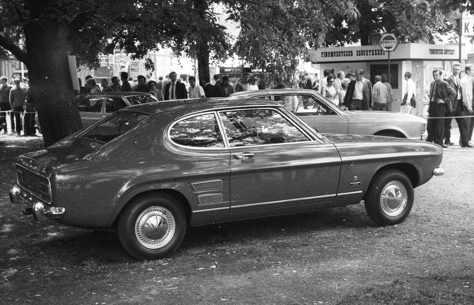 Hungary, Budapest XIV., Ford Capri személygépkocsi., 1972, Nagy Gyula, Ford-brand, international fair, exhibition, automobile, Budapest, Fortepan #50132