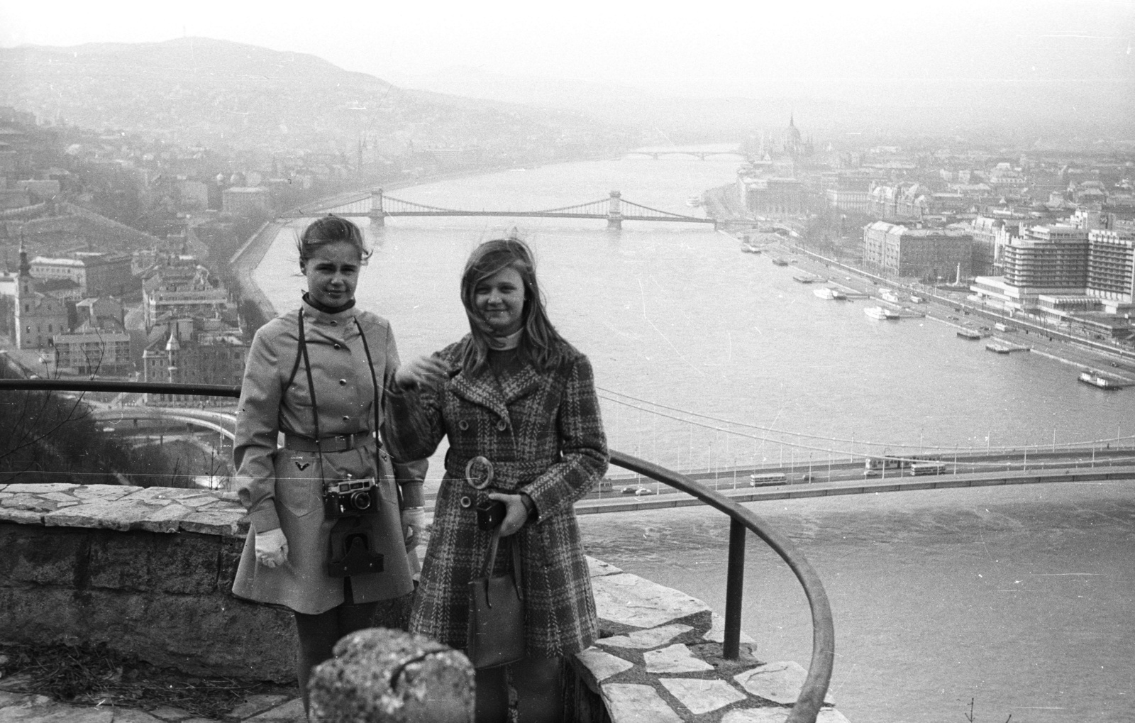 Hungary, Budapest XI., látkép a Széchenyi Lánchíd felé nézve., 1971, Nagy Gyula, portrait, tram, picture, photography, Budapest, suspension bridge, William Tierney Clark-design, Fortepan #50184