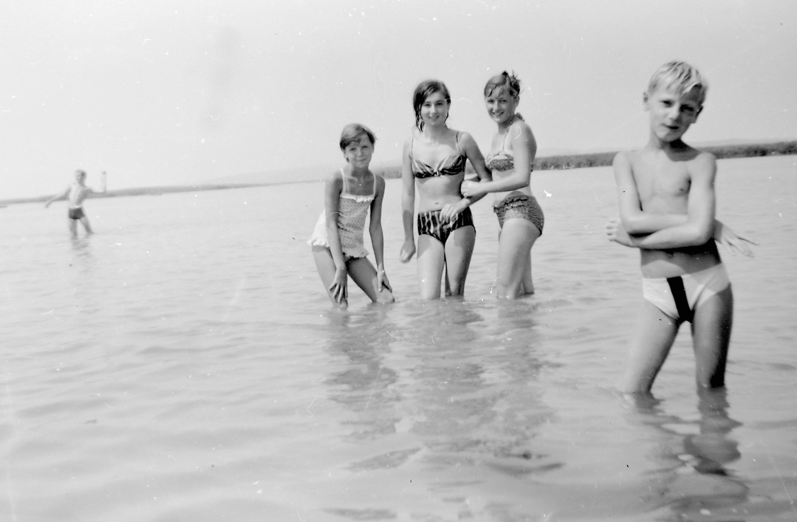Hungary, Lake Velence, déli part., 1967, Fortepan, tableau, bathing suit, Fortepan #5024