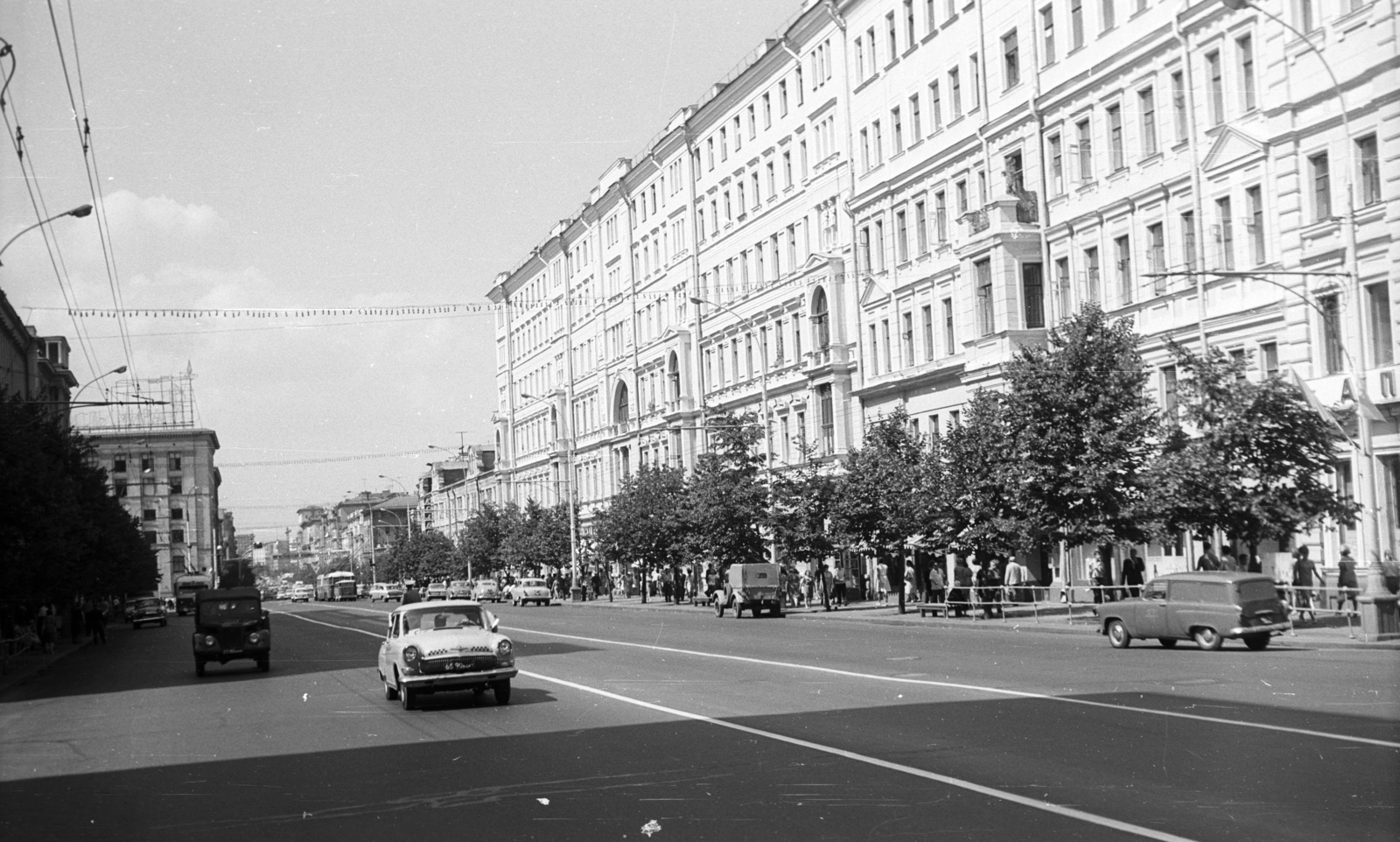 Russia, Moscow, Tverszkaja (Gorkij) utca a Triumfalnaja tér felé nézve., 1967, Nagy Gyula, Soviet Union, traffic, street view, taxicab, Fortepan #50337