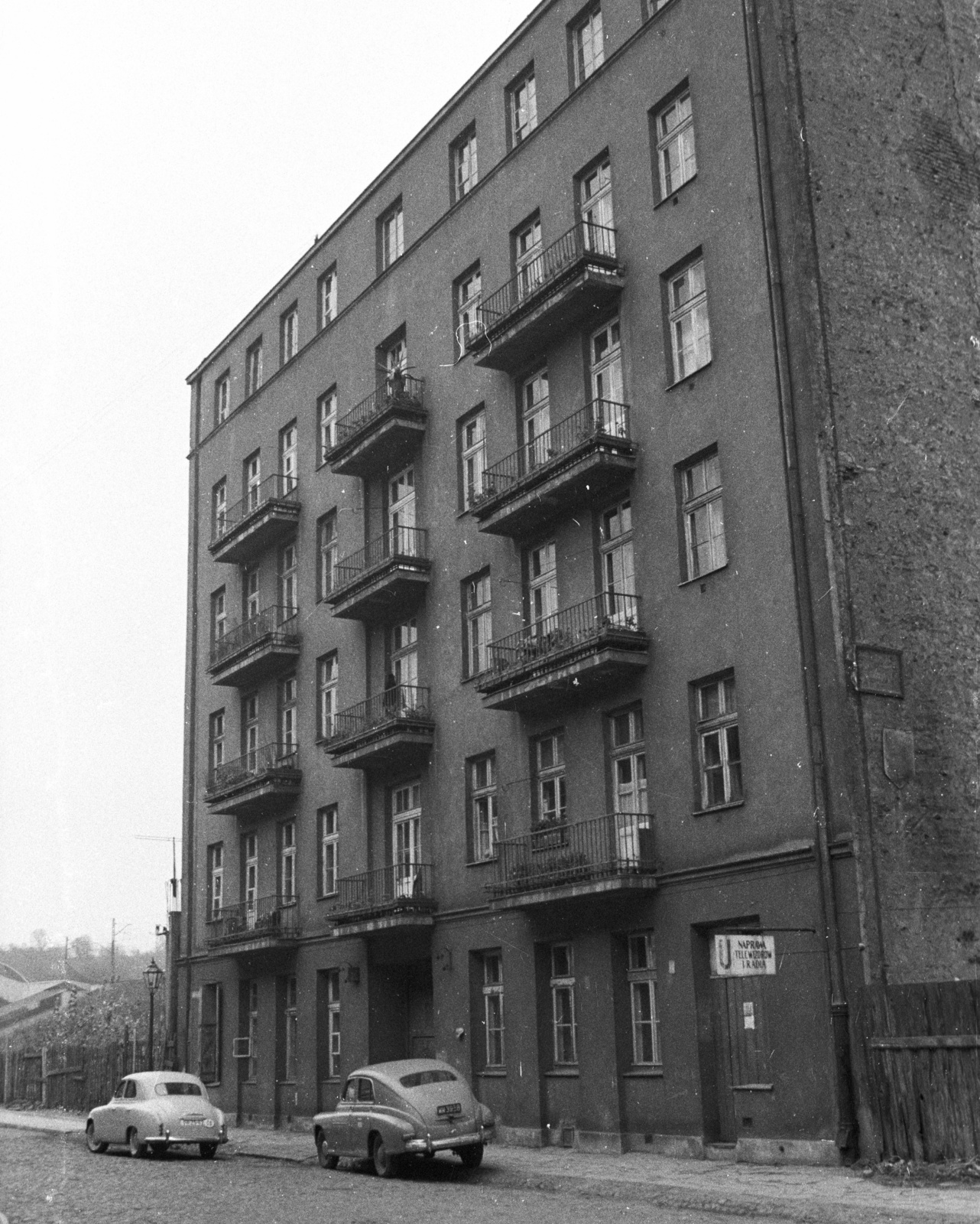 Poland, Warsaw, aleja 3 Maja 14., 1965, Nagy Gyula, Fortepan #50547