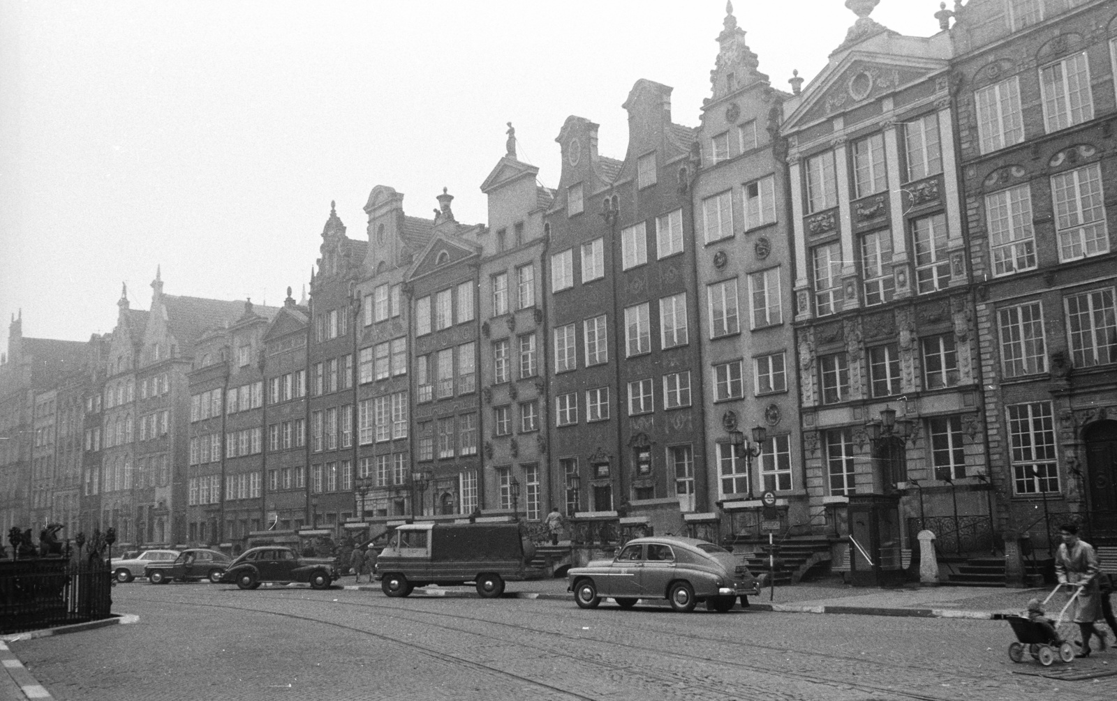 Poland, Gdańsk, Hosszú Piac (Dlugi Targ)., 1962, Nagy Gyula, street view, Zuk-brand, Fortepan #50552