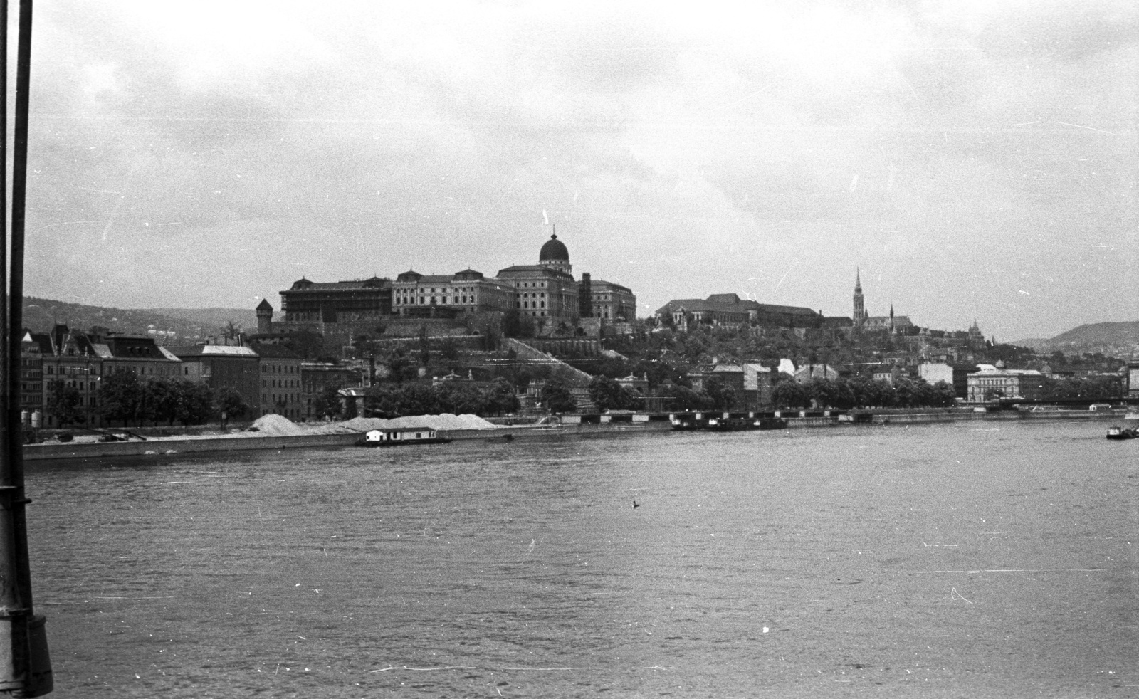 Hungary, Budapest, a budai Vár az épülő Erzsébet hídról nézve., 1964, Nagy Gyula, picture, Danube, Fortepan #50677