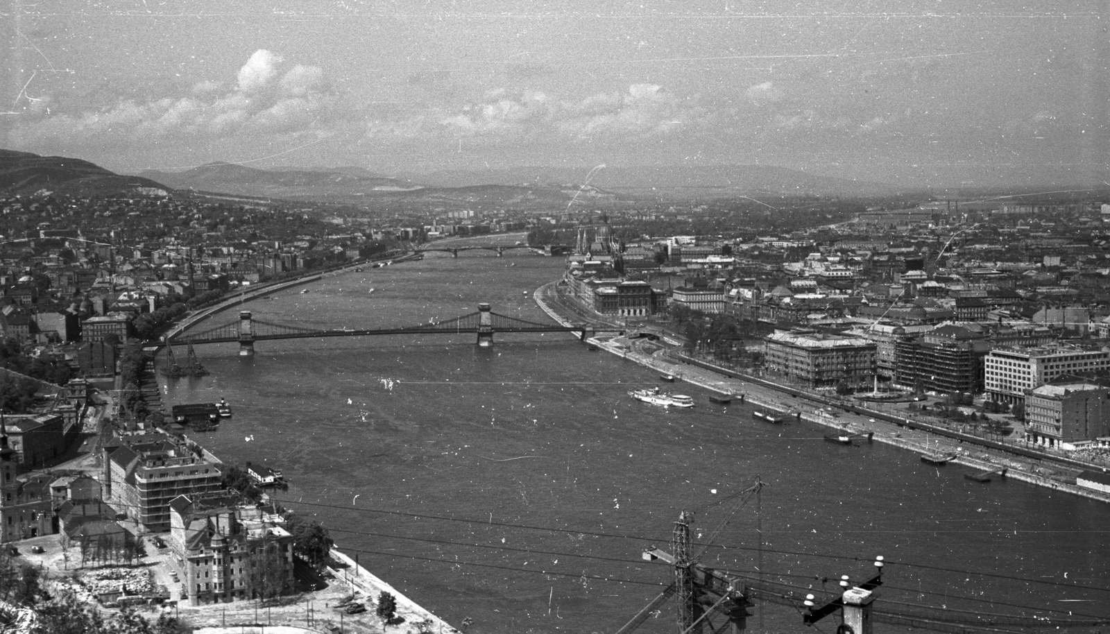 Hungary, Budapest, kilátás a Gellérthegyről a Széchenyi Lánchíd felé., 1964, Nagy Gyula, suspension bridge, William Tierney Clark-design, Fortepan #50730