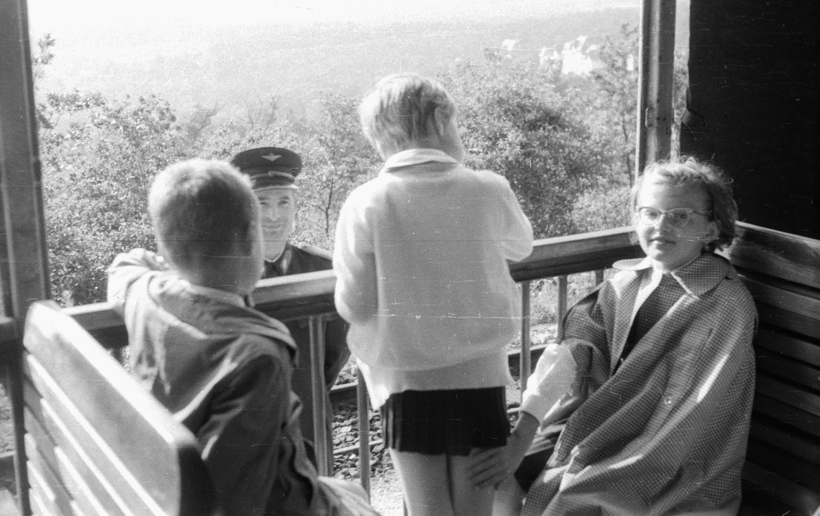 Hungary, Budapest, Gyermekvasút (Úttörővasút)., 1965, Nagy Gyula, railway, passenger, Children's railway, Fortepan #50809