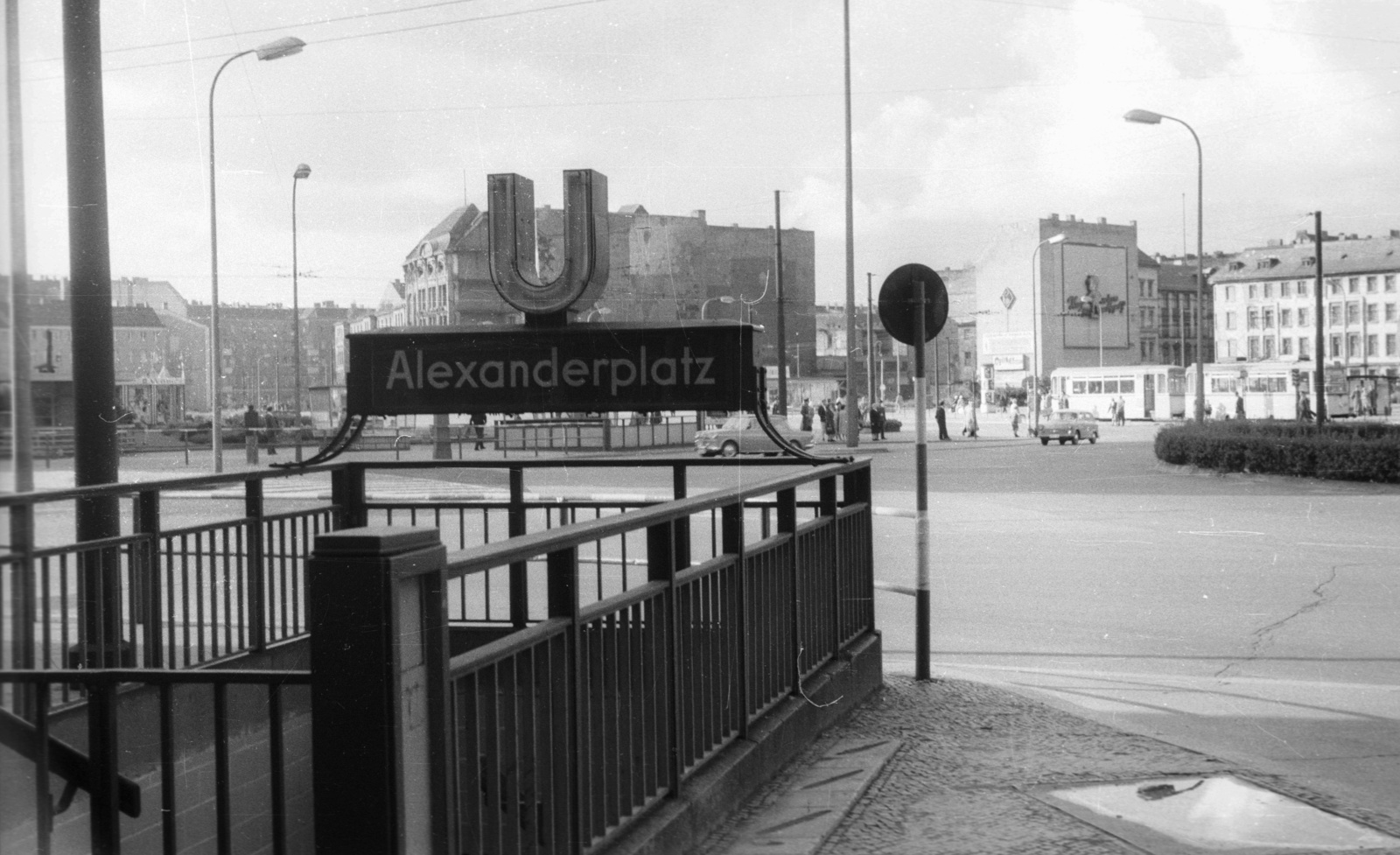 Germany, Berlin, Kelet-Berlin, Alexanderplatz., 1962, Nagy Gyula, tram, GDR, East-Berlin, subway station, Fortepan #50882