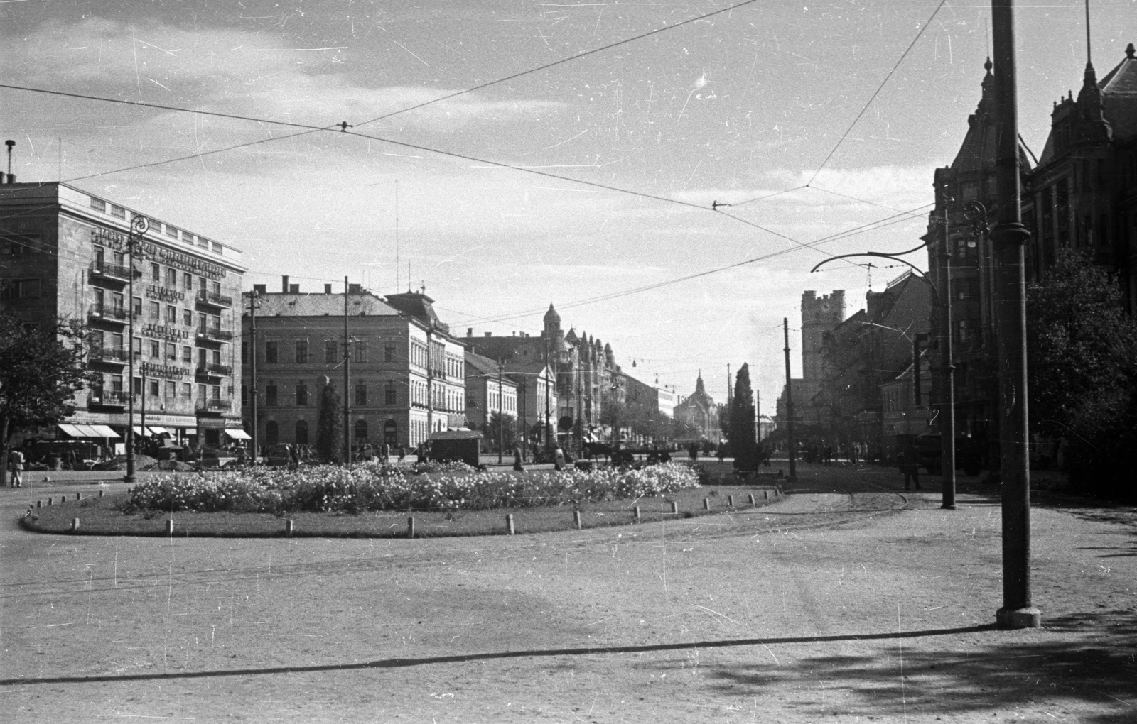 Hungary, Debrecen, Kossuth tér a Piac utca (Vörös Hadsereg útja) felé nézve., 1958, Nagy Gyula, street view, Fortepan #51591