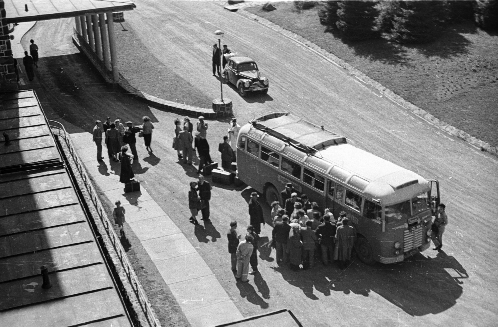 Hungary, Galyatető, Mátraszentimre, Nagyszálló, 1954, Nagy Gyula, bus, Czechoslovak brand, Hungarian brand, Skoda-brand, Ikarus-brand, automobile, Fortepan #51779