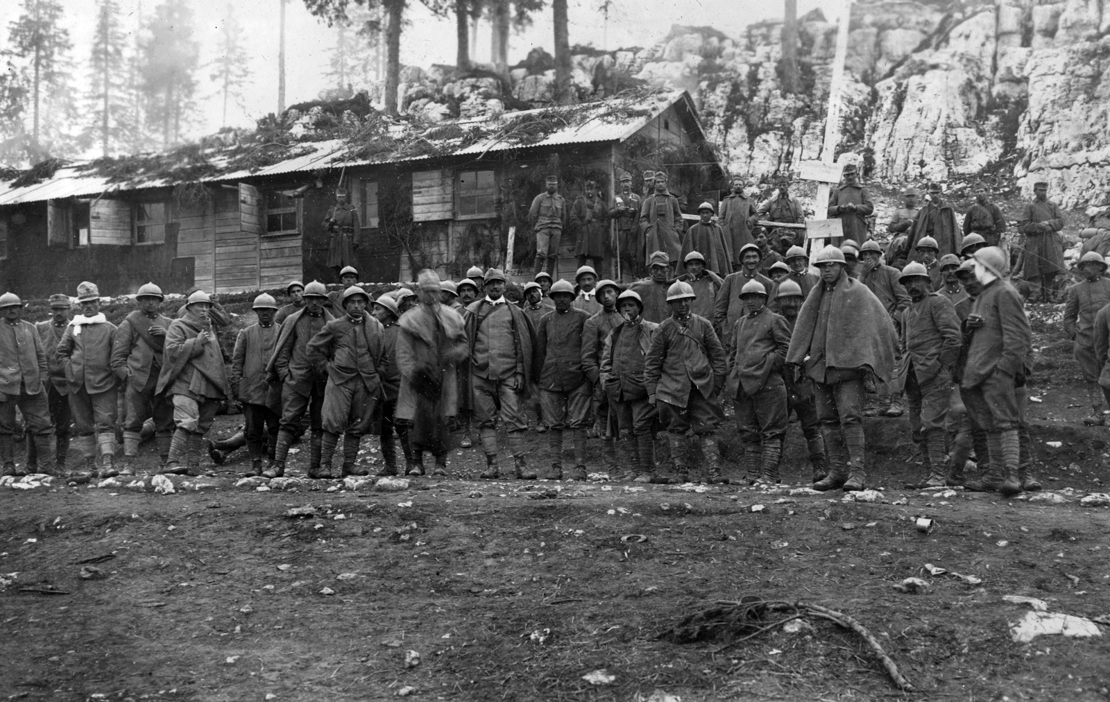 Italy, Gallio, Campo Mulo, olasz foglyok., 1917, Komlós Péter, First World War, prisoner of war, Italian soldier, Fortepan #52335