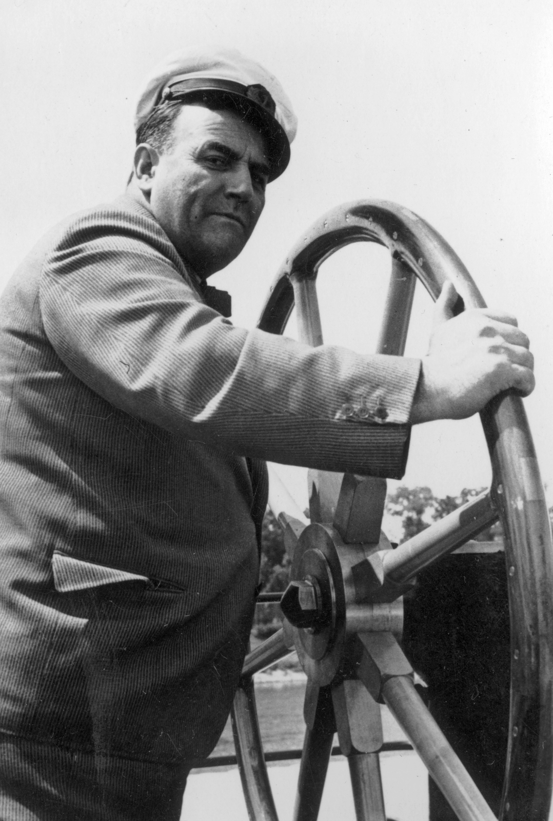Hungary, Erdélyi Mihály színész, színházigazgató, színpadi szerző, rendező és balettmester., 1939, Fortepan, steering wheel, Fortepan #52448