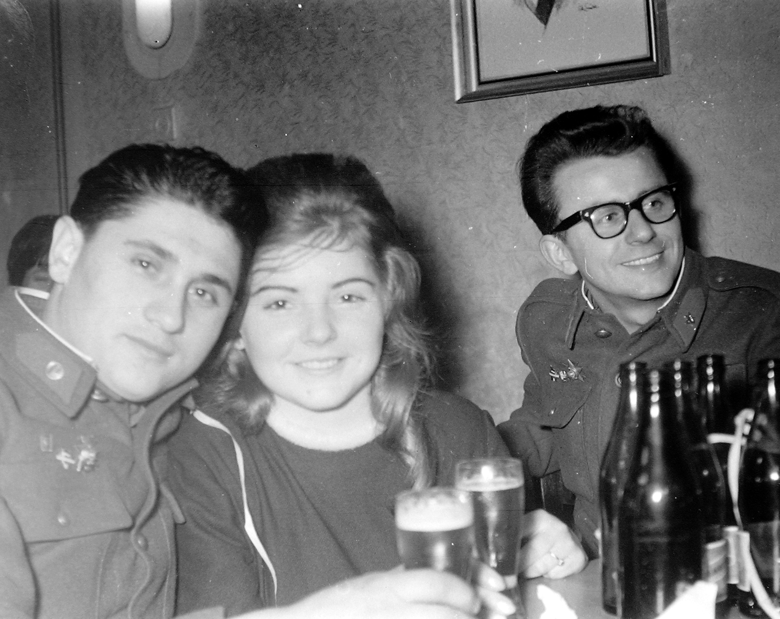 1964, Fortepan, hospitality, glasses, drinking, beer, interior, soldier, double portrait, hairdo, Fortepan #5245