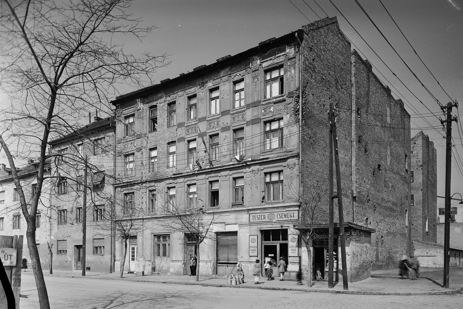 Hungary, Budapest XIV., Tábornok utca - Francia út sarok., 1955, Fortepan, sign-board, tobacco shop, Budapest, Fortepan #5272